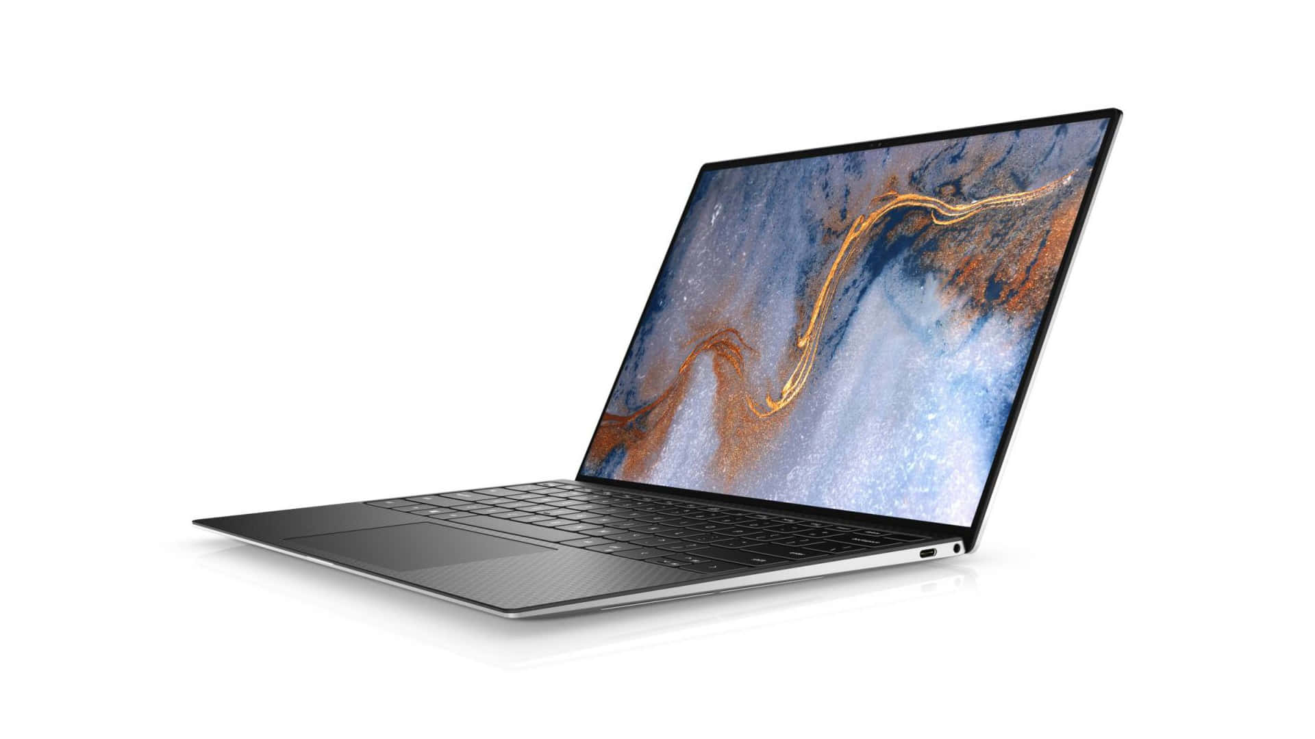Dell 桌布 壁紙 — 時尚銀色筆記型電腦，螢幕上顯示充滿活力的抽象漩渦桌布，背景為純白色。