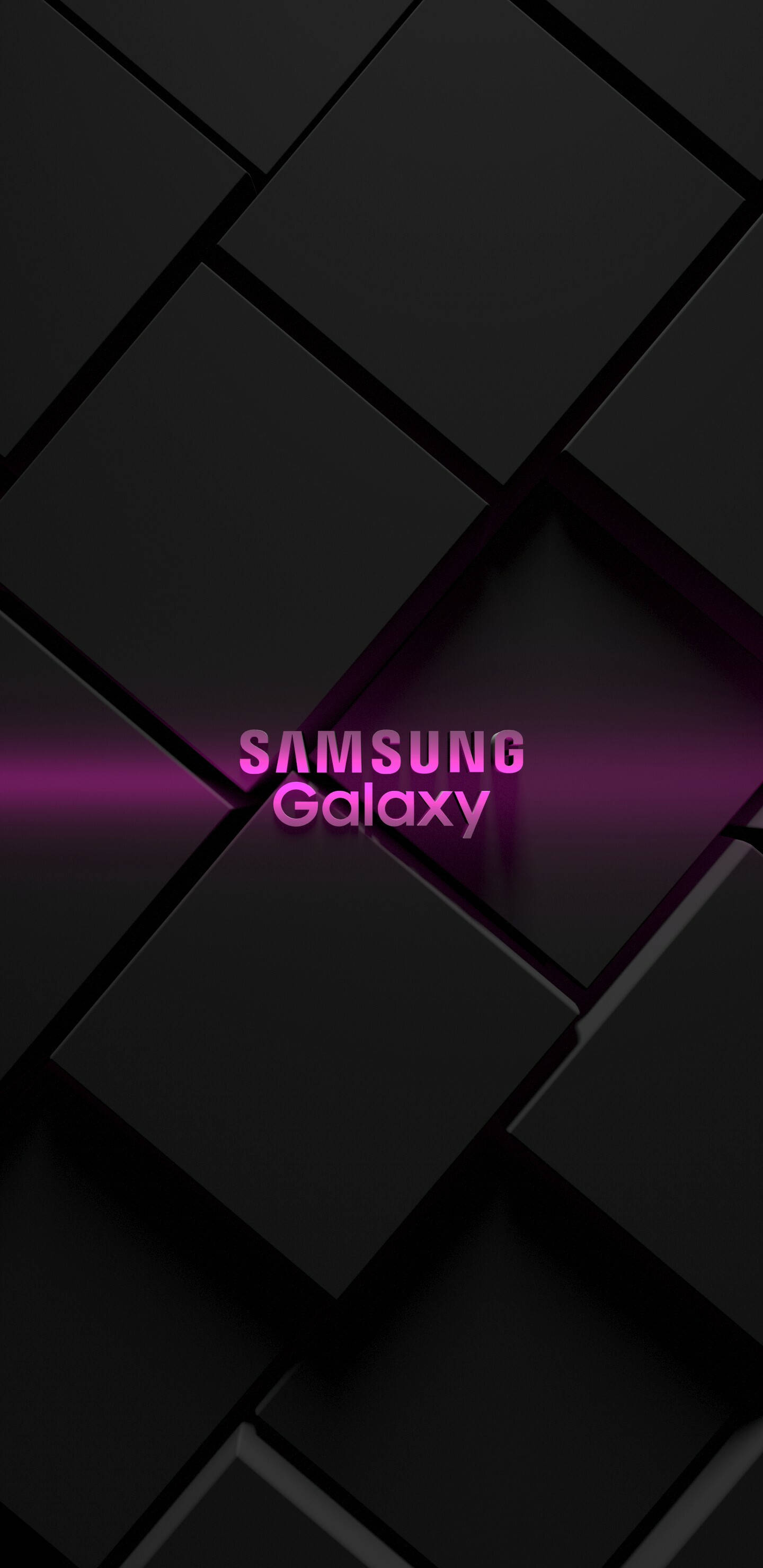 圖案 桌布 壁紙 — 時尚黑色幾何壁紙，中央帶有發光粉紅色Samsung Galaxy文字，置於3D立方體圖案上。