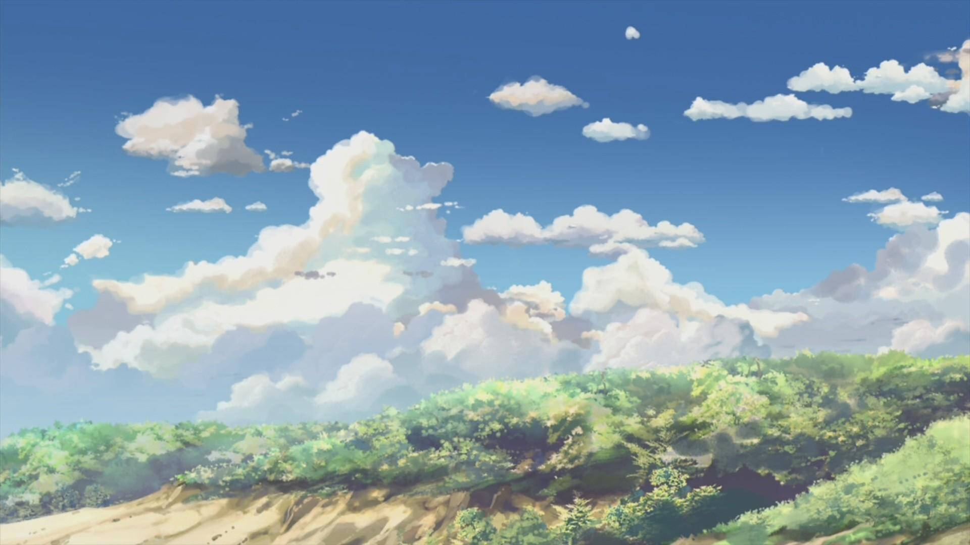 Green Anime Aesthetic 桌布 壁紙 — 晴朗日光下，廣闊藍天佈滿蓬鬆白雲，下方是翠綠山丘。