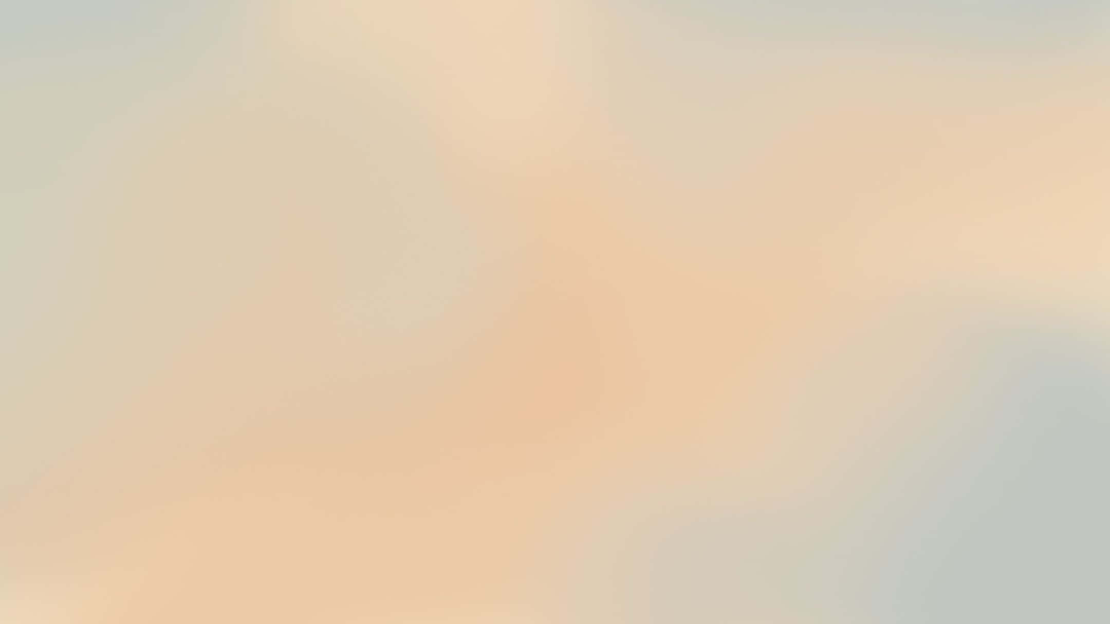 Pastel Vintage 桌布 壁紙 — 暖蜜桃色與冷灰色的柔和漸變在畫布上無縫融合。