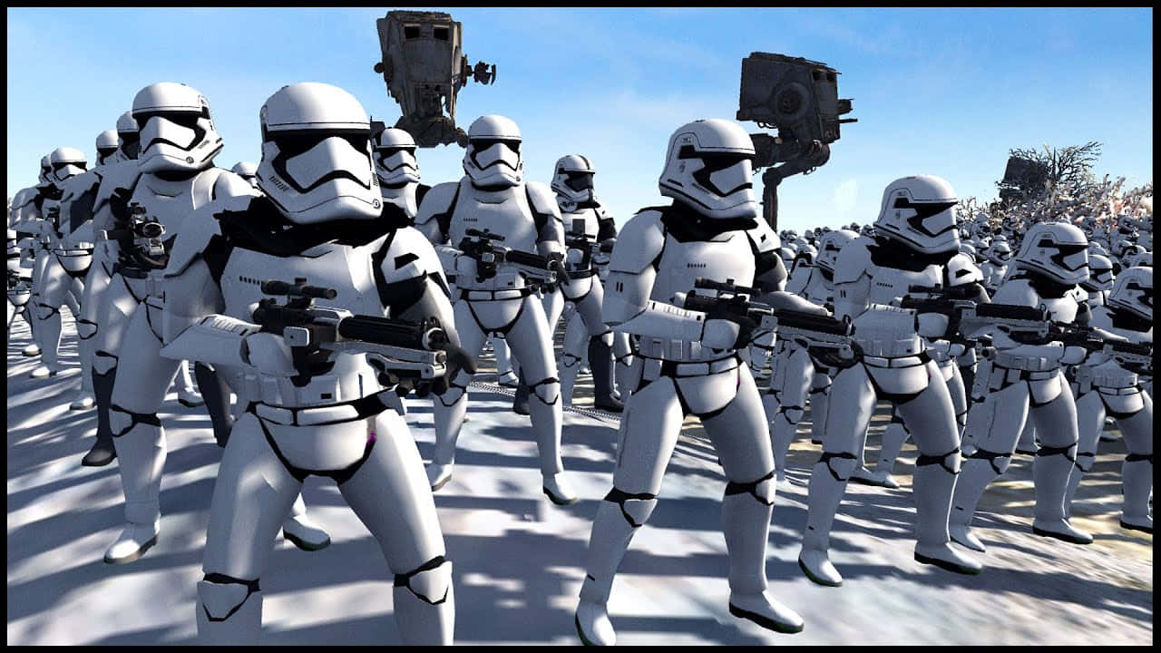 First Order 桌布 壁紙 — 暴風兵在明亮的藍天下列隊行進，AT-ST步行機在他們身後若隱若現。