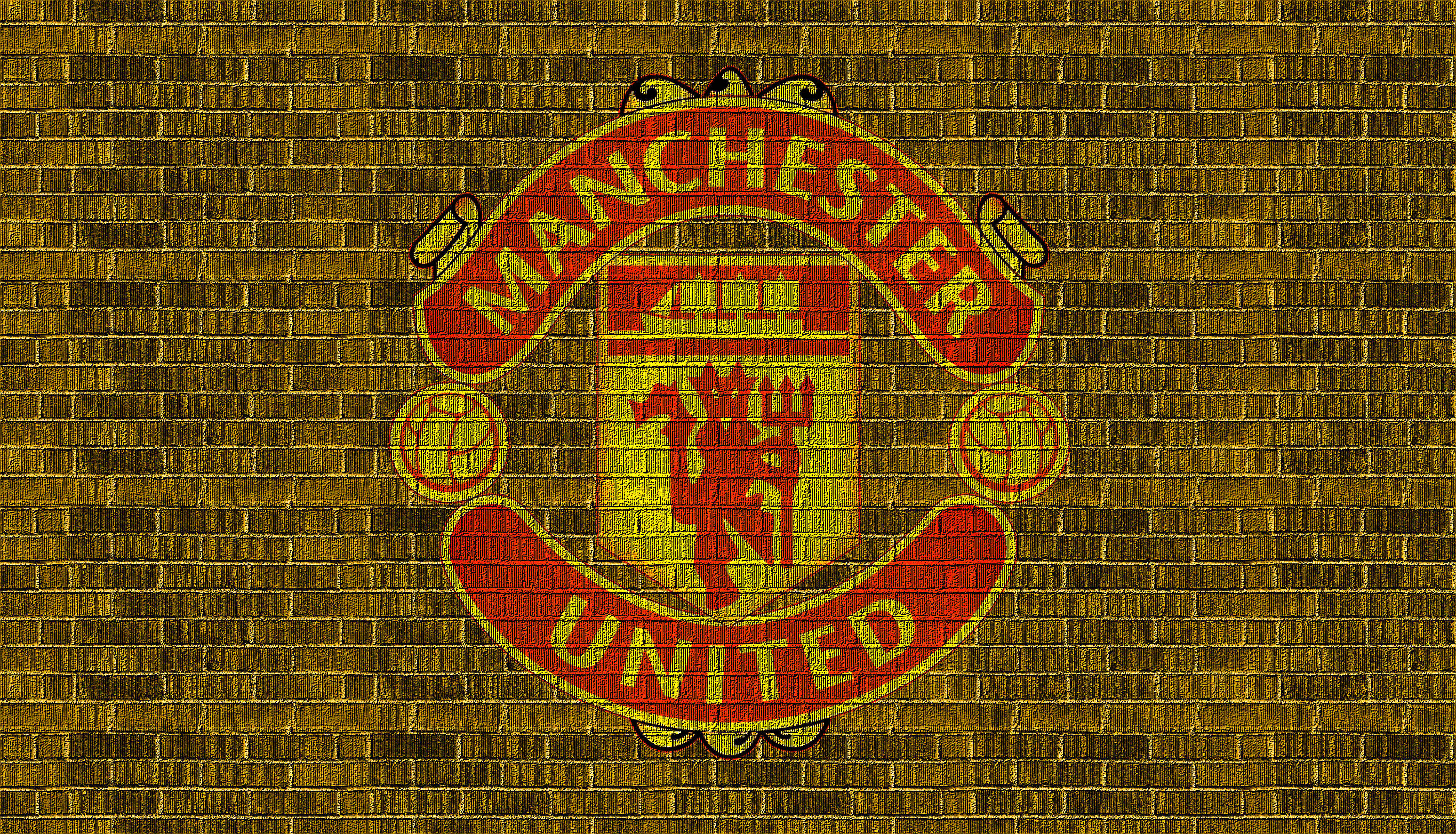 Manchester United Logo 桌布 壁紙 — 曼聯會徽以紅色和金色繪製在風化的磚牆上，帶有紋理筆觸。