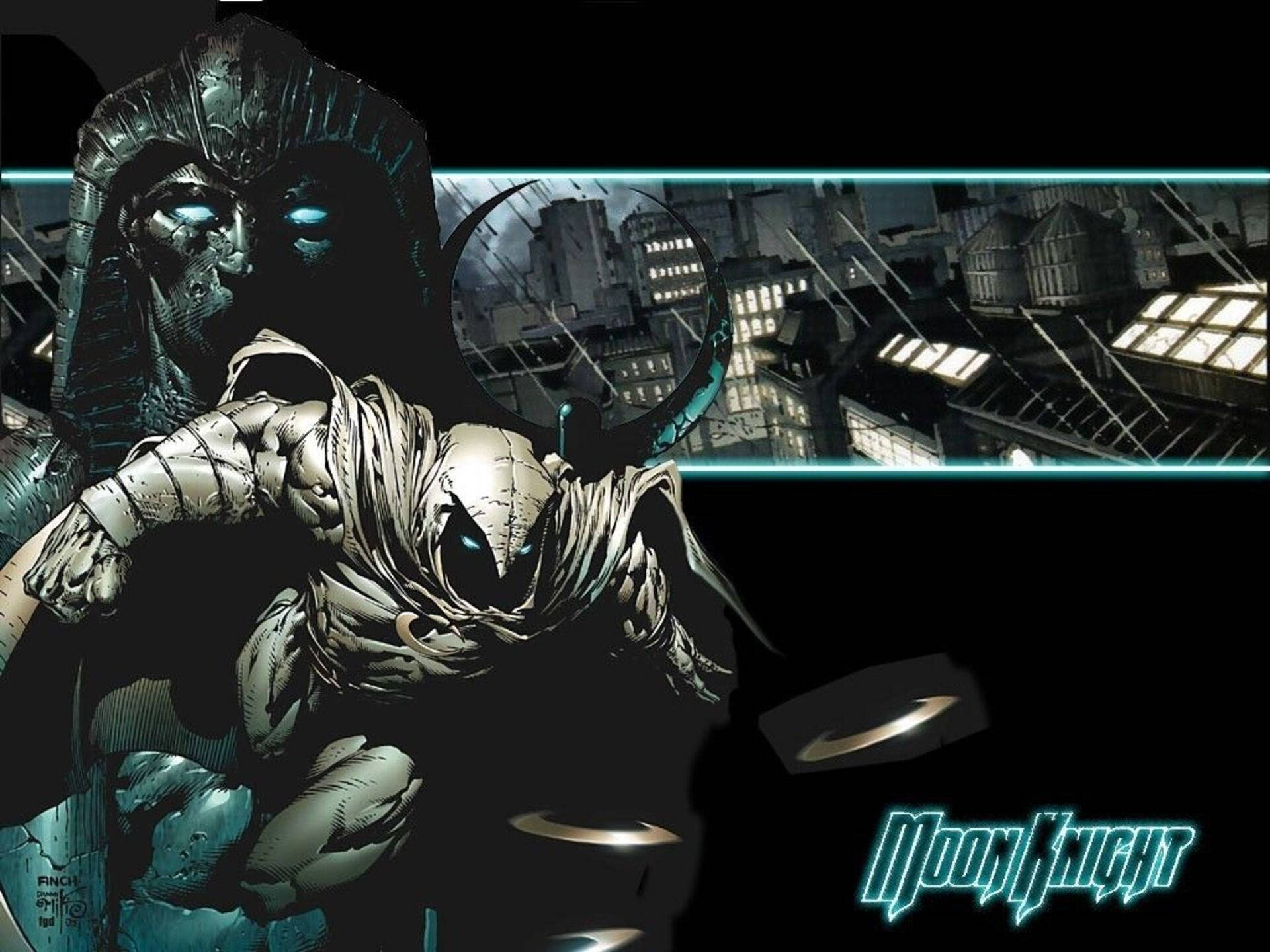 Moon Knight 桌布 壁紙 — 月光騎士站在黑暗的城市屋頂場景中，藍色發光的眼睛和連帽服裝，背景是夜晚的城市天際線。