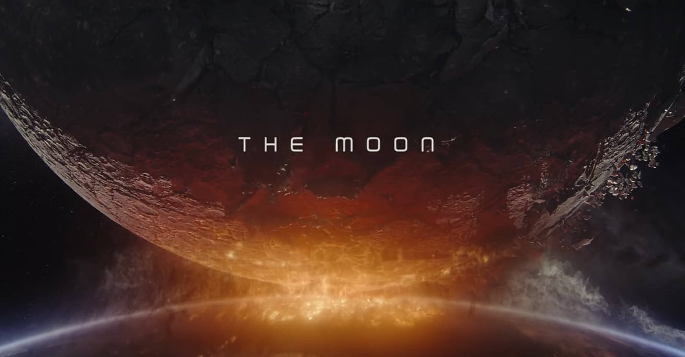 Moonfall 桌布 壁紙 — 月球佈滿隕石坑的表面在繁星點點的黑色天空中散發出火熱橙色光芒的戲劇性景象。