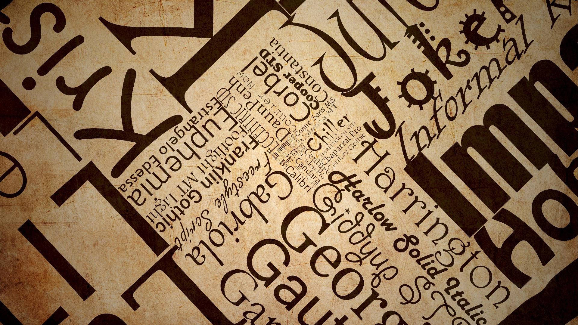 Typography 桌布 壁紙 — 有紋理的復古羊皮紙展示了一個混亂的拼貼畫，以粗體黑色字體呈現各種字體名稱和樣式。