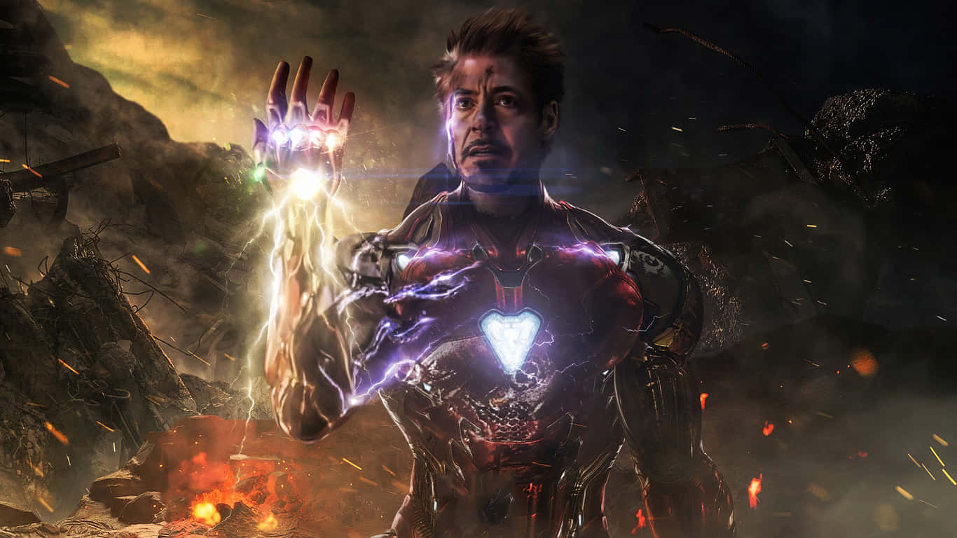 1366x768 Iron Man 桌布 壁紙 — 東尼·史塔克穿著受損的鋼鐵人裝甲，在熾熱的戰場碎片中透過發光的護手引導能量。