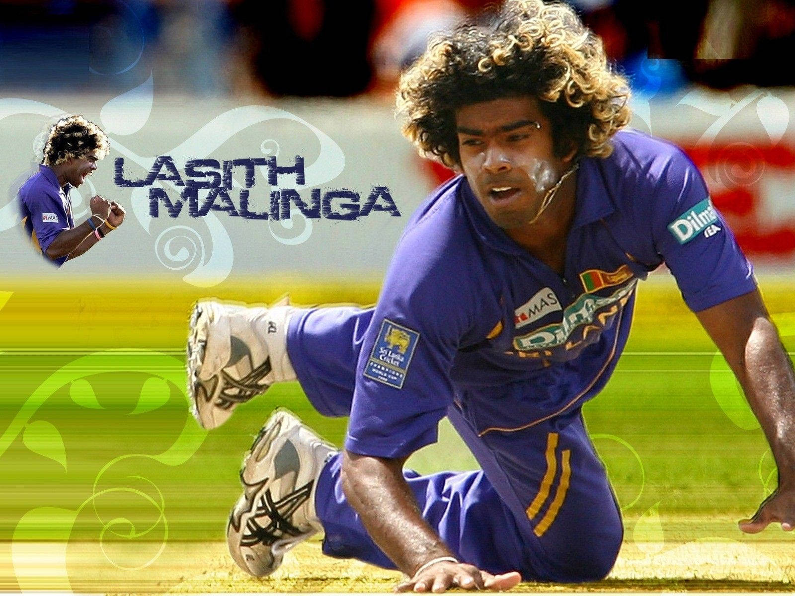 Sri Lanka Cricket 桌布 壁紙 — 板球運動員 Lasith Malinga 身穿紫色制服，在充滿動態模糊和旋轉圖形元素的鮮綠色場地上向前飛撲。