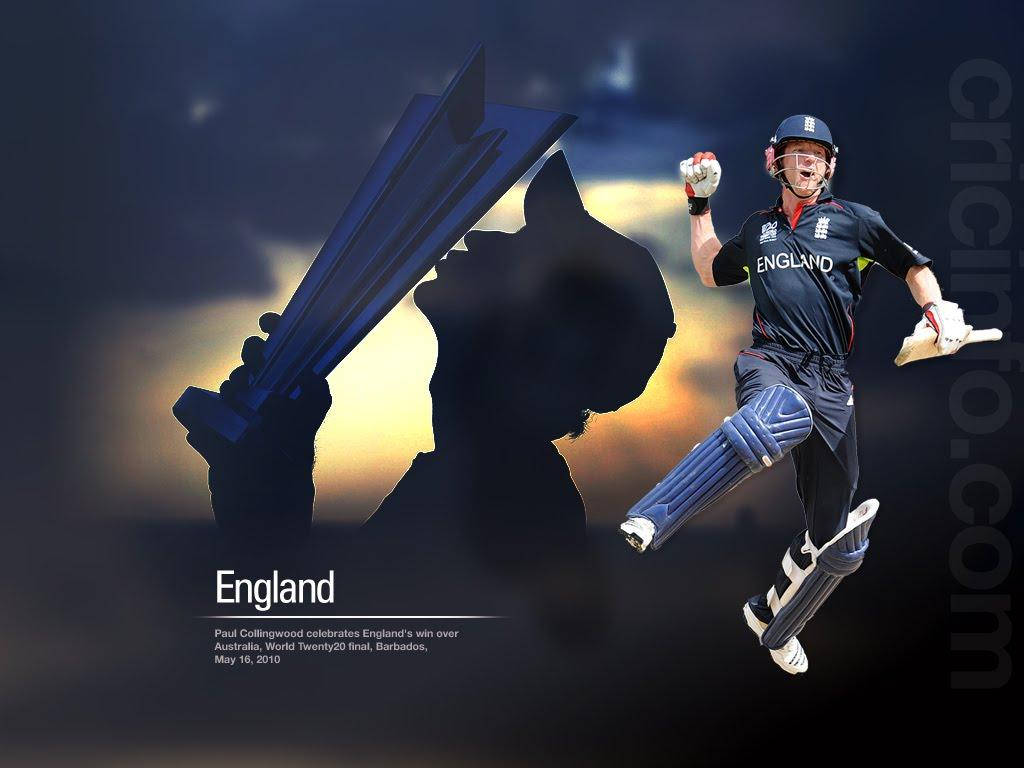 England Cricket 桌布 壁紙 — 板球運動員保羅·科林伍德在戲劇性的日落背景下，高舉獎盃勝利跳躍，呈現剪影。