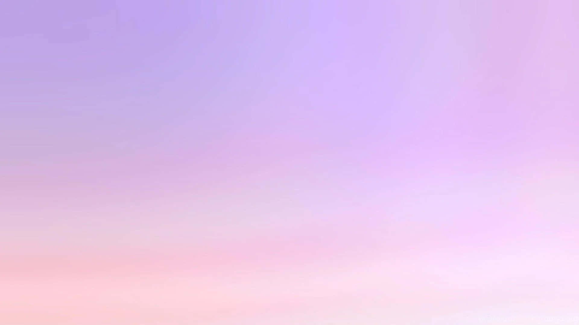 Rose Quartz 桌布 壁紙 — 柔和漸變天空，融合薰衣草和蜜桃色調，呈現夢幻般的粉彩漸變。