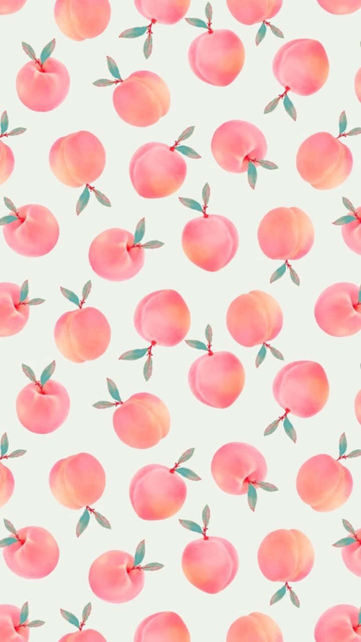 Peach iPhone 桌布 壁紙 — 柔和的水彩圖案，粉紅色的桃子配上綠葉，散落在淡薄荷色背景上。