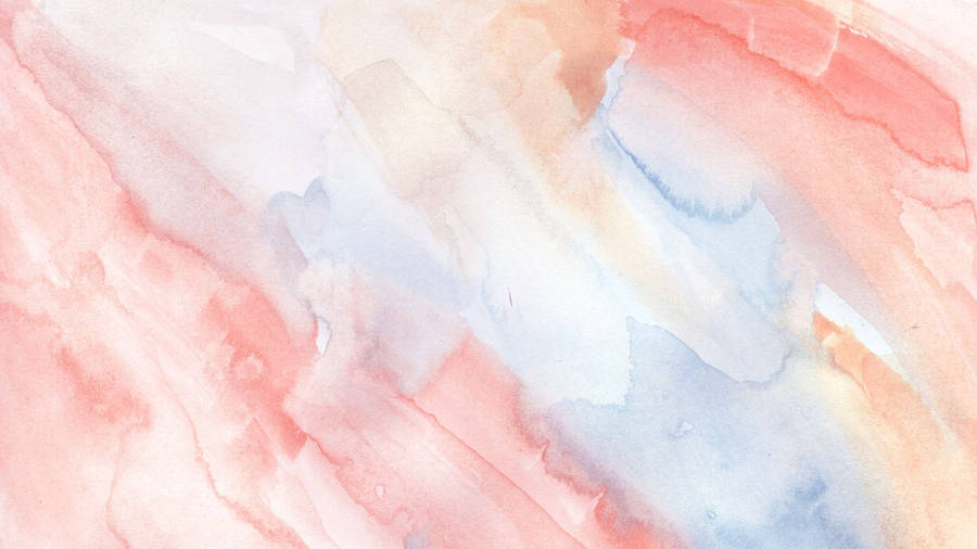 pastel 桌布 壁紙 — 柔和的水彩洗滌將珊瑚桃色和天藍色混合，在紋理紙上形成流動的抽象筆觸。