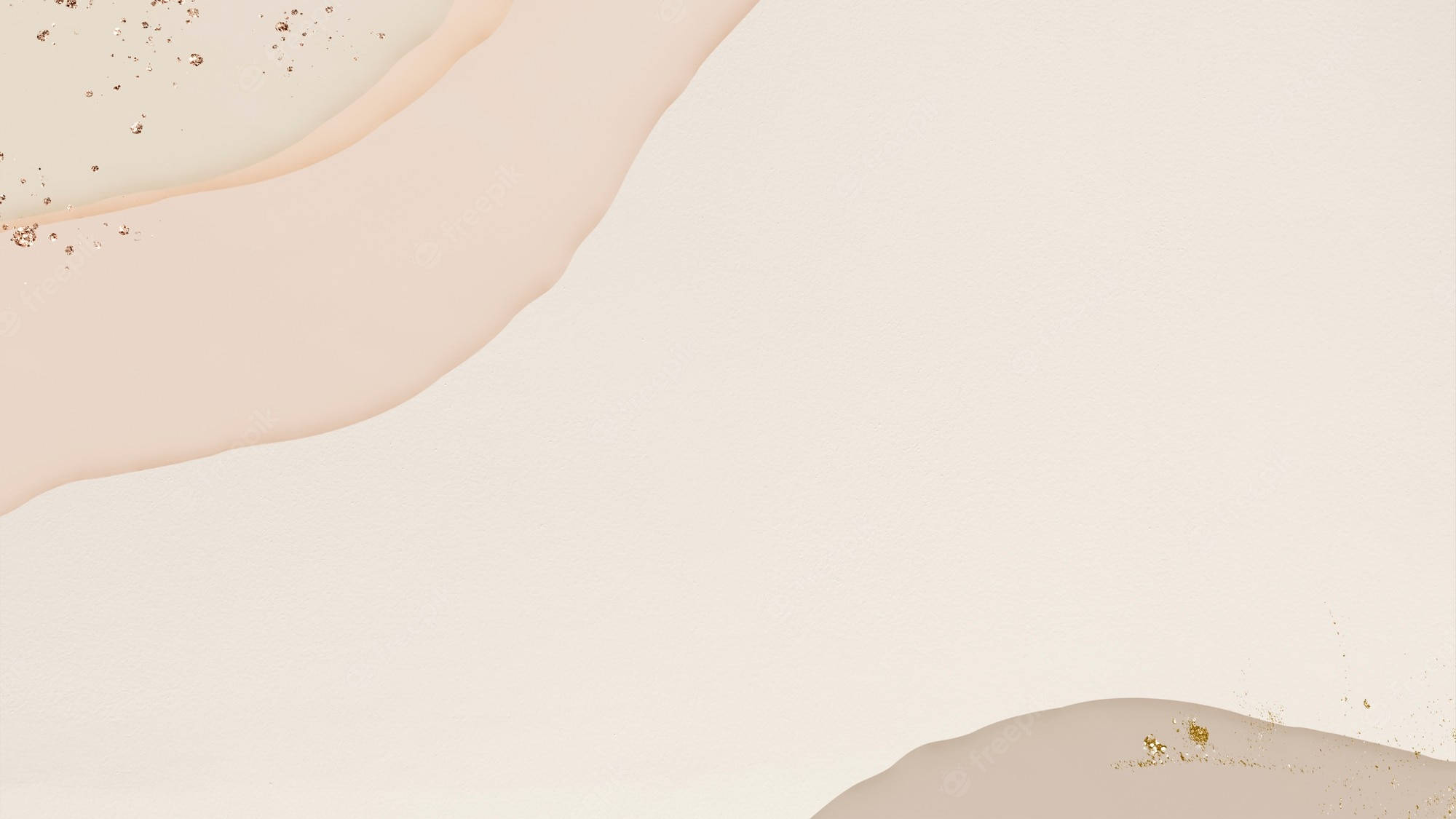 Beige Minimalist 桌布 壁紙 — 柔和的米色和奶油色抽象波浪搭配金色亮片，營造出簡約優雅的背景。