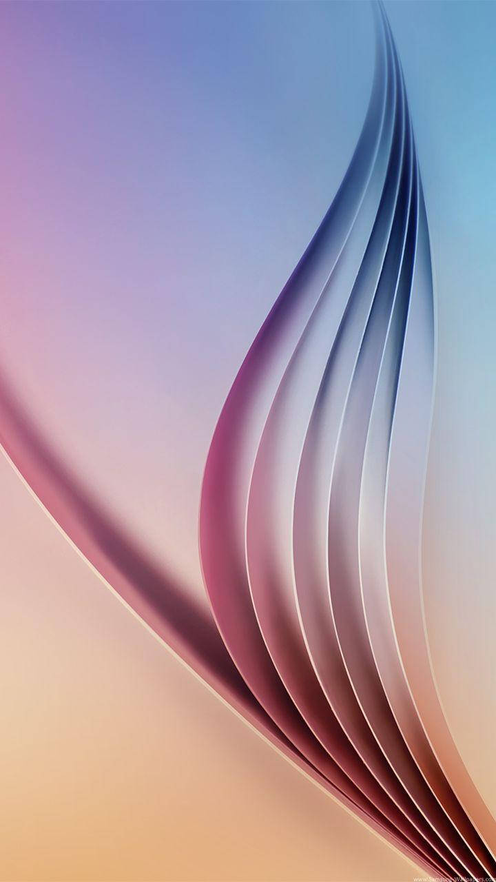 Samsung Galaxy J7 桌布 壁紙 — 柔和的粉紅、紫色和藍色流暢絲帶在漸變天空中優雅地彎曲。