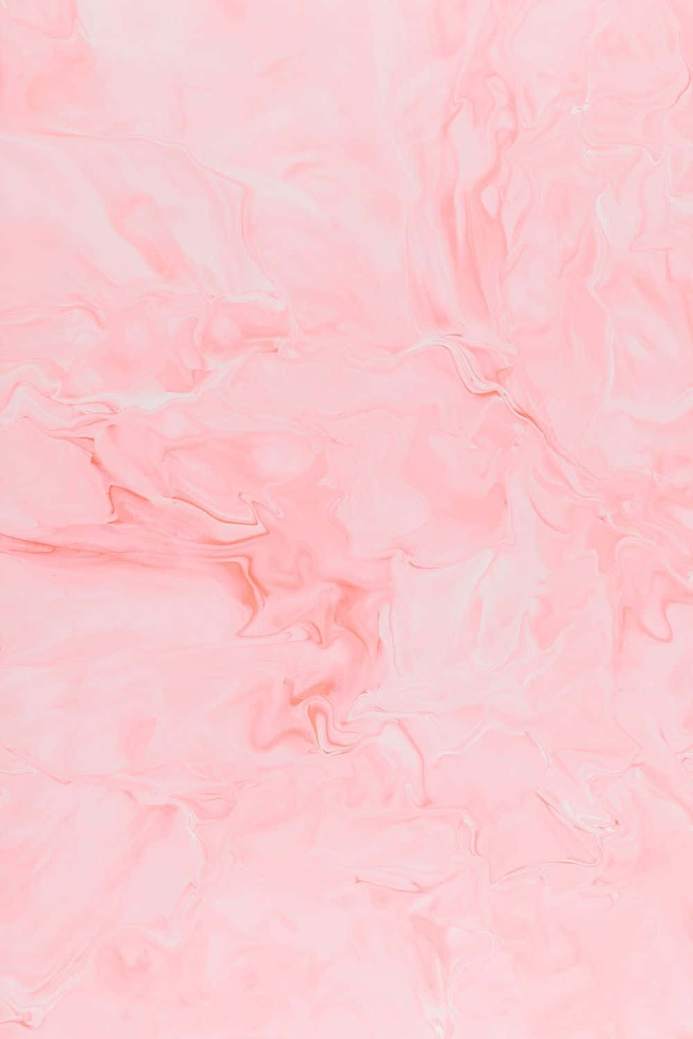 White And Pink 桌布 壁紙 — 柔和的粉紅色和白色油漆漩渦，形成流動的抽象圖案，帶有柔和的漸變和有機紋理。