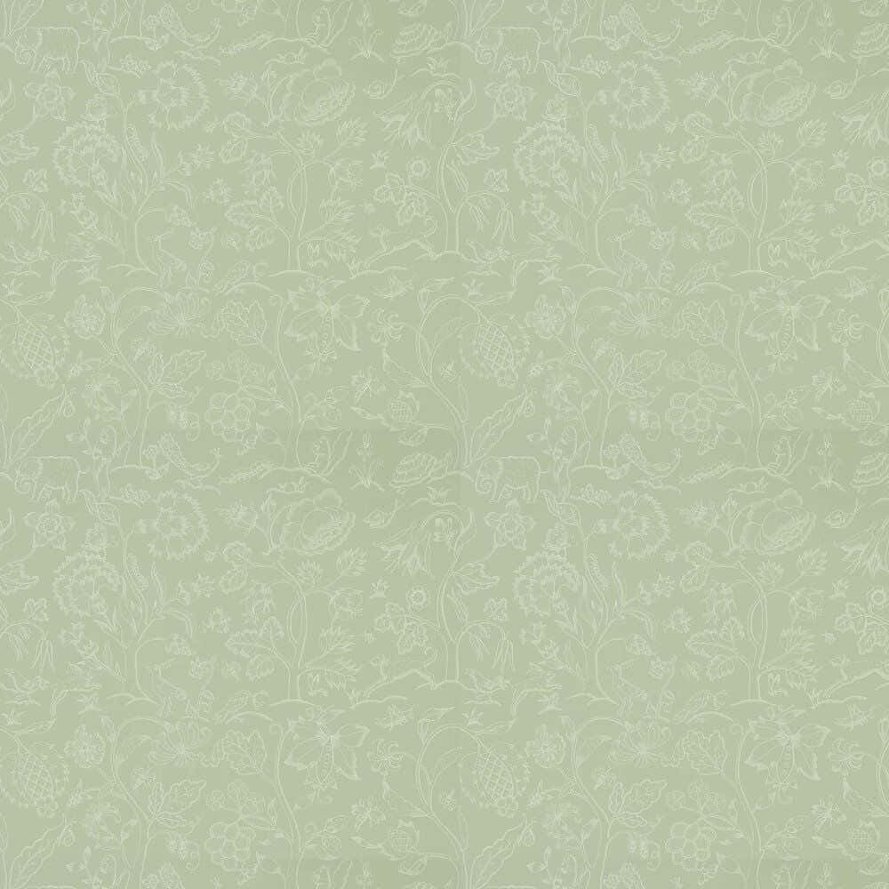 Light Sage Green 桌布 壁紙 — 柔和的鼠尾草綠色壁紙，帶有精緻的白色花卉和藤蔓圖案，重複的裝飾設計。