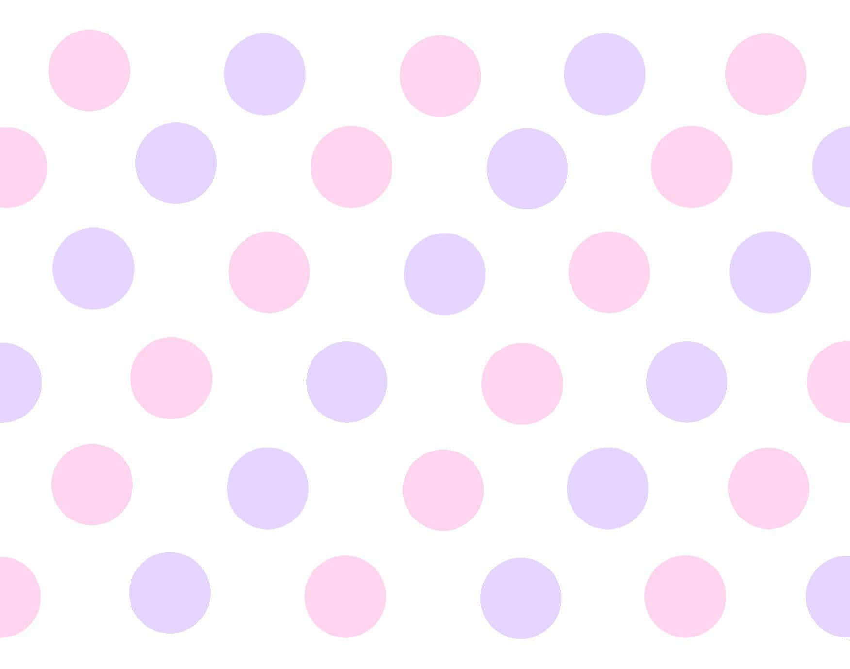 Polka Dot 桌布 壁紙 — 柔和粉彩圓點圖案，粉紅色和薰衣草色圓圈在乾淨的白色背景上。