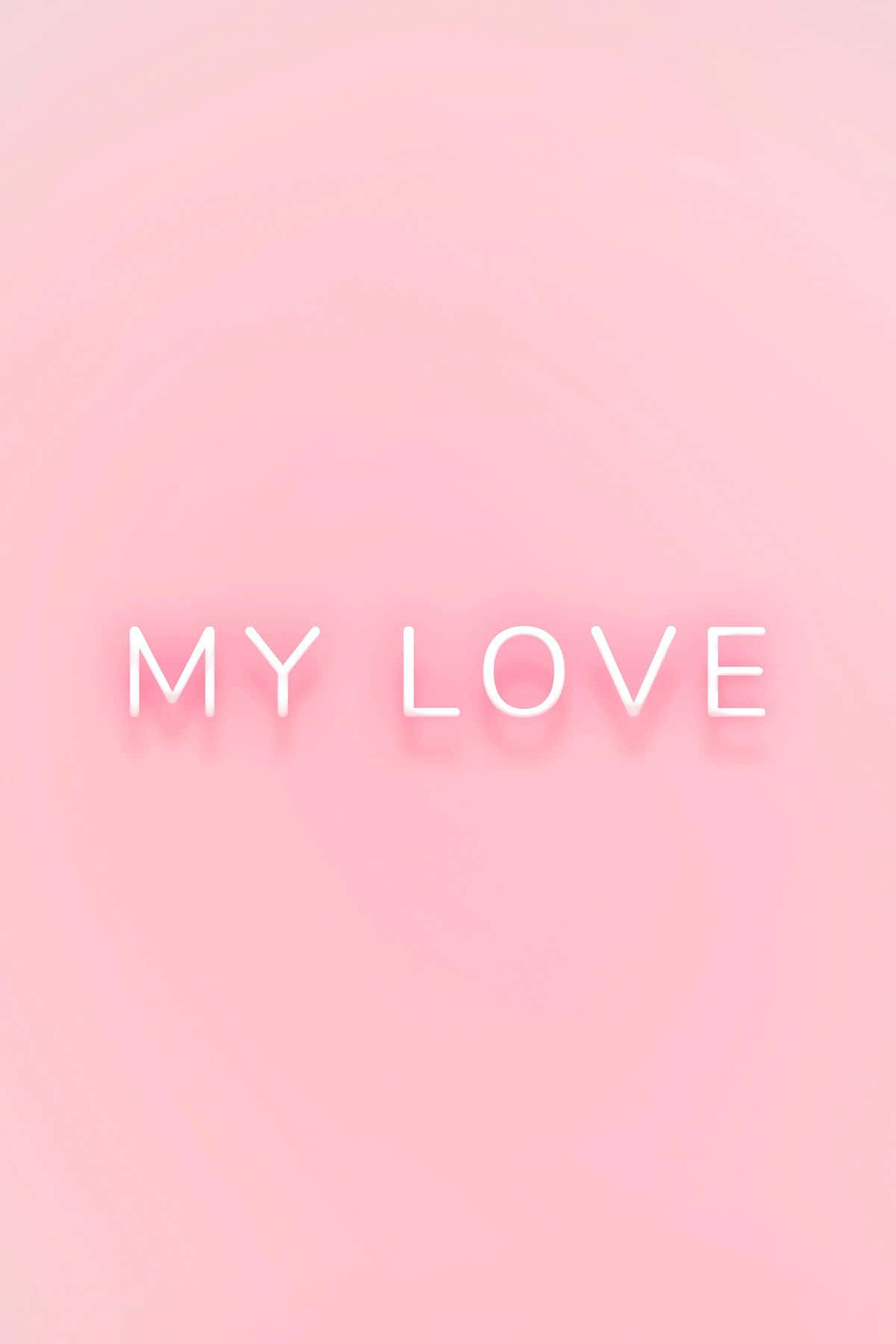 My Love 桌布 壁紙 — 柔和粉紅色漸層背景，中央以白色無襯線字體顯示「MY LOVE」字樣。