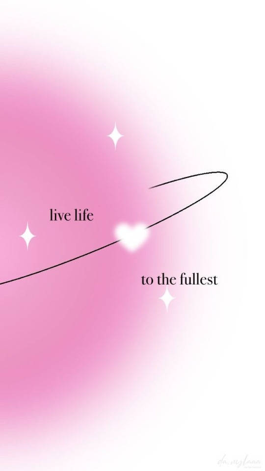 Sparkle 桌布 壁紙 — 柔和粉紅色漸層背景，黑色文字顯示「live life to the fullest」字句，附有曲線和閃爍效果。