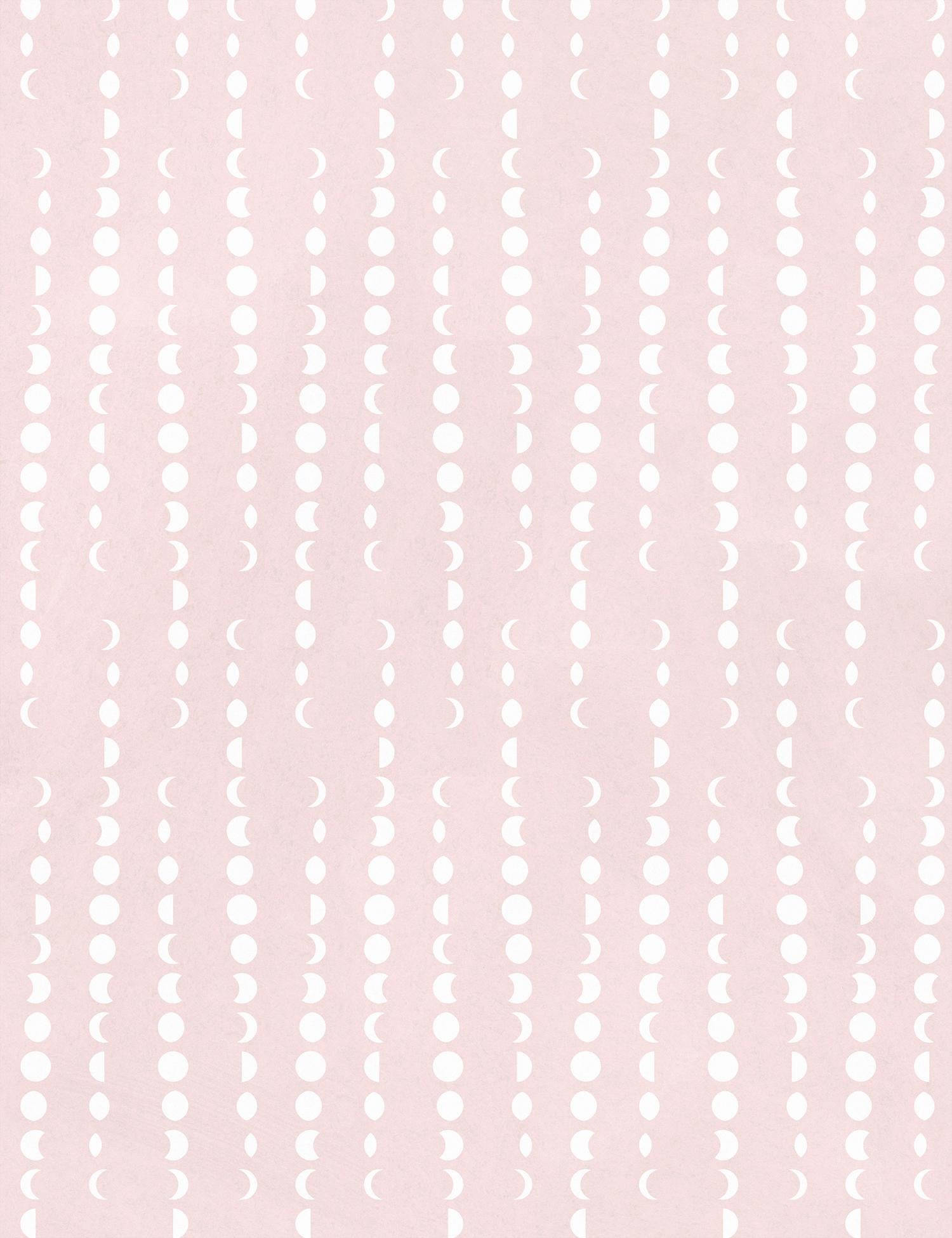 Plain Pink 桌布 壁紙 — 柔軟的粉紅色壁紙，帶有垂直排列的白色月相圖示，形成重複圖案。