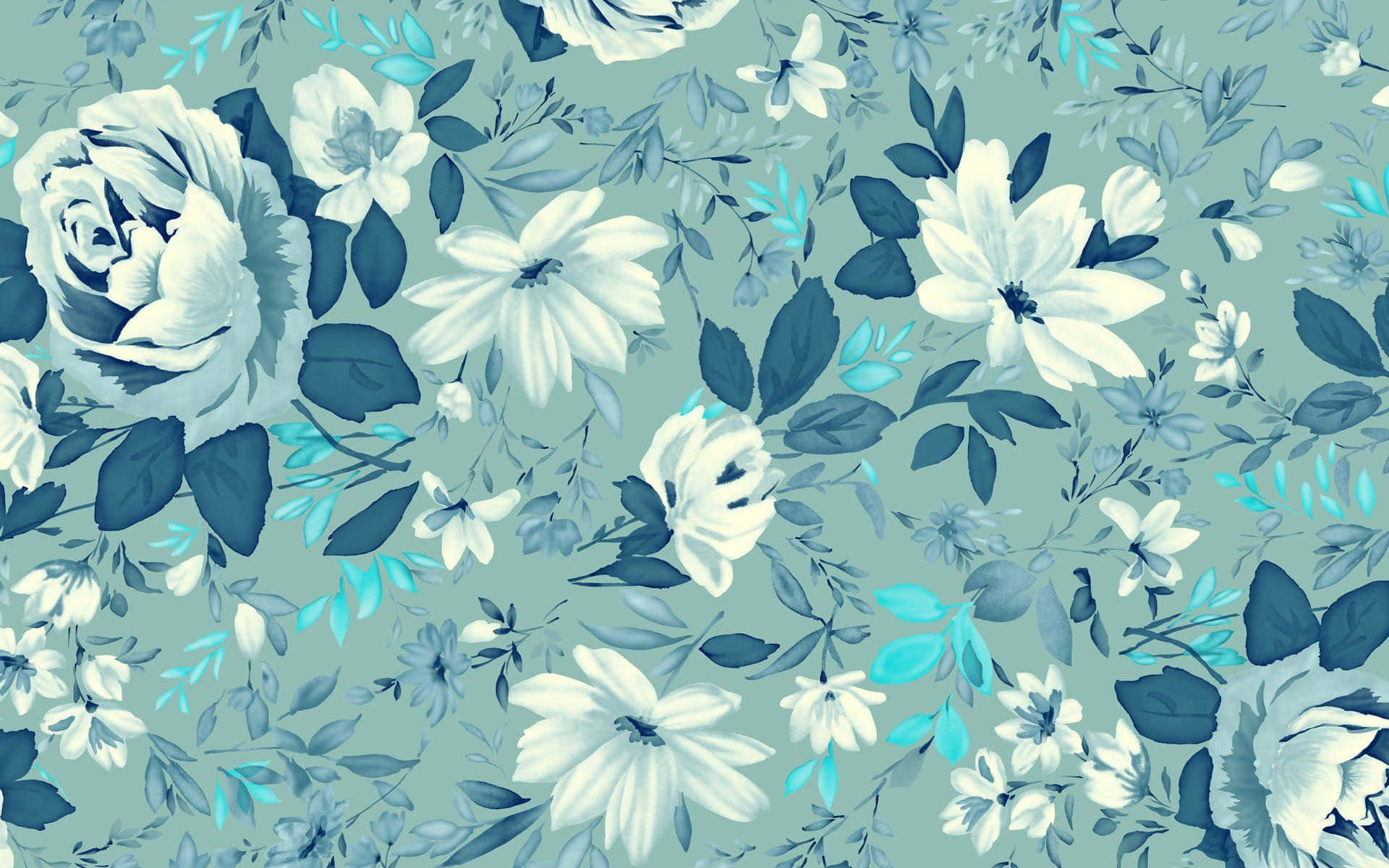 tumblr 花朵 桌布 壁紙 — 柔軟的藍綠色背景上，帶有玫瑰和葉子的精緻藍白花卉圖案。