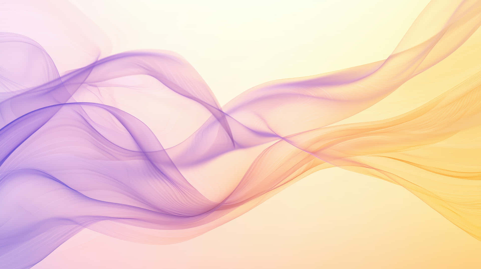 Soft Flowing Abstract Waves in Purple and Gold Hues 壁紙 — 柔軟飄逸的薰衣草色和金色絲帶在淡色漸變背景上飄動。