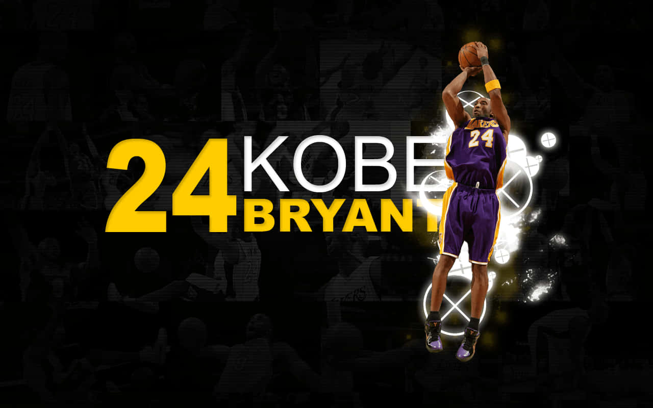 Kobe Bryant Basketball 桌布 壁紙 — 柯比·布萊恩身穿紫色和金色的湖人隊球衣跳起投籃，籃球帶有發光的白色能量效果，背景是黑暗的人群。