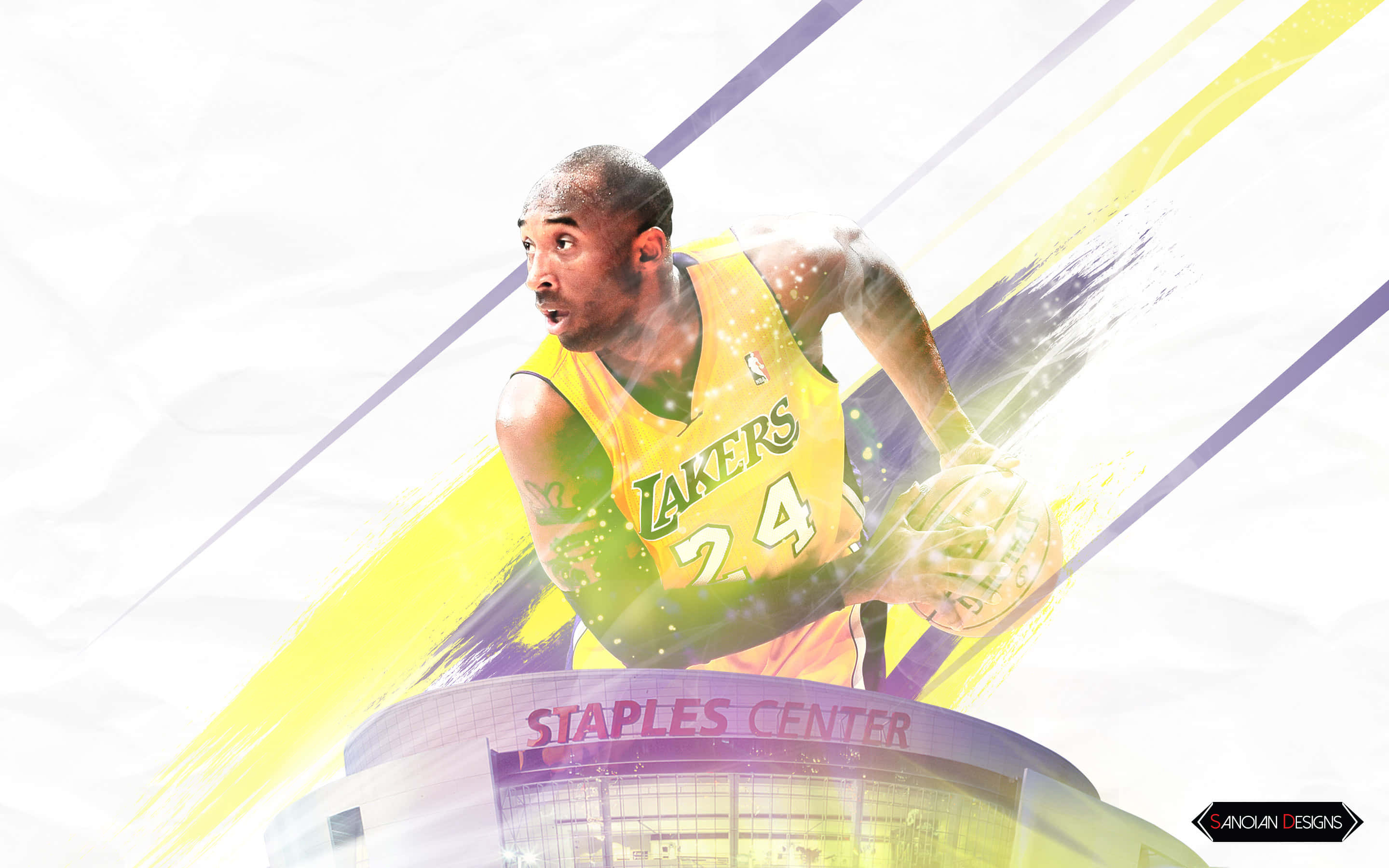 Kobe Basketball 桌布 壁紙 — 柯比布萊恩身穿湖人球衣在史坦波中心上方運球，伴隨動態黃紫線條。