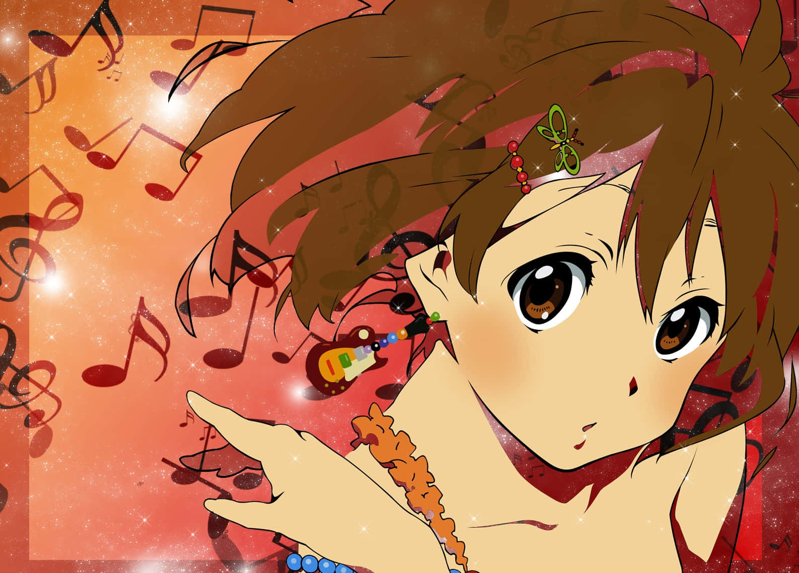 K-ON！輕音部 桌布 壁紙 — 棕色頭髮的動漫女孩，溫暖發光的色調中音符在她周圍盤旋。