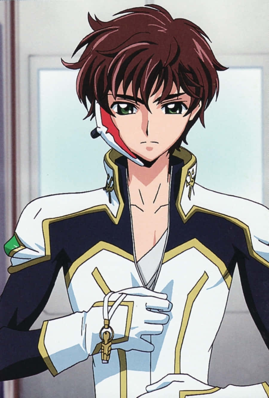 Suzaku Kururugi 桌布 壁紙 — 棕色頭髮綠色眼睛的動漫角色，身穿白色金邊制服，戴著手套的手握著吊墜。