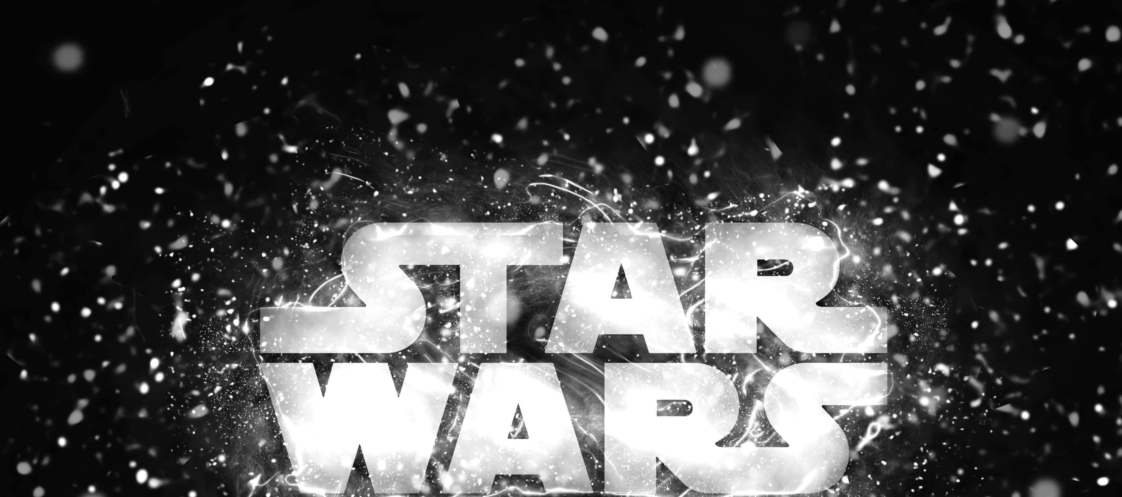 Black And White Star 桌布 壁紙 — 標誌性的《星際大戰》標誌在佈滿閃爍粒子的黑色背景上散發著電能光芒。