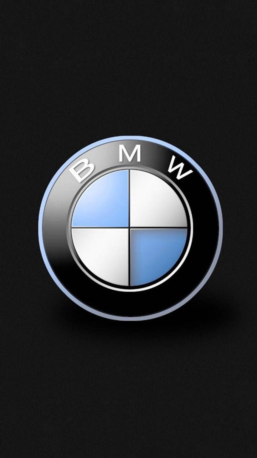 X 桌布 壁紙 — 標誌性的BMW標誌在光滑的黑色背景上閃耀著金屬藍色和白色的四分之一圓。