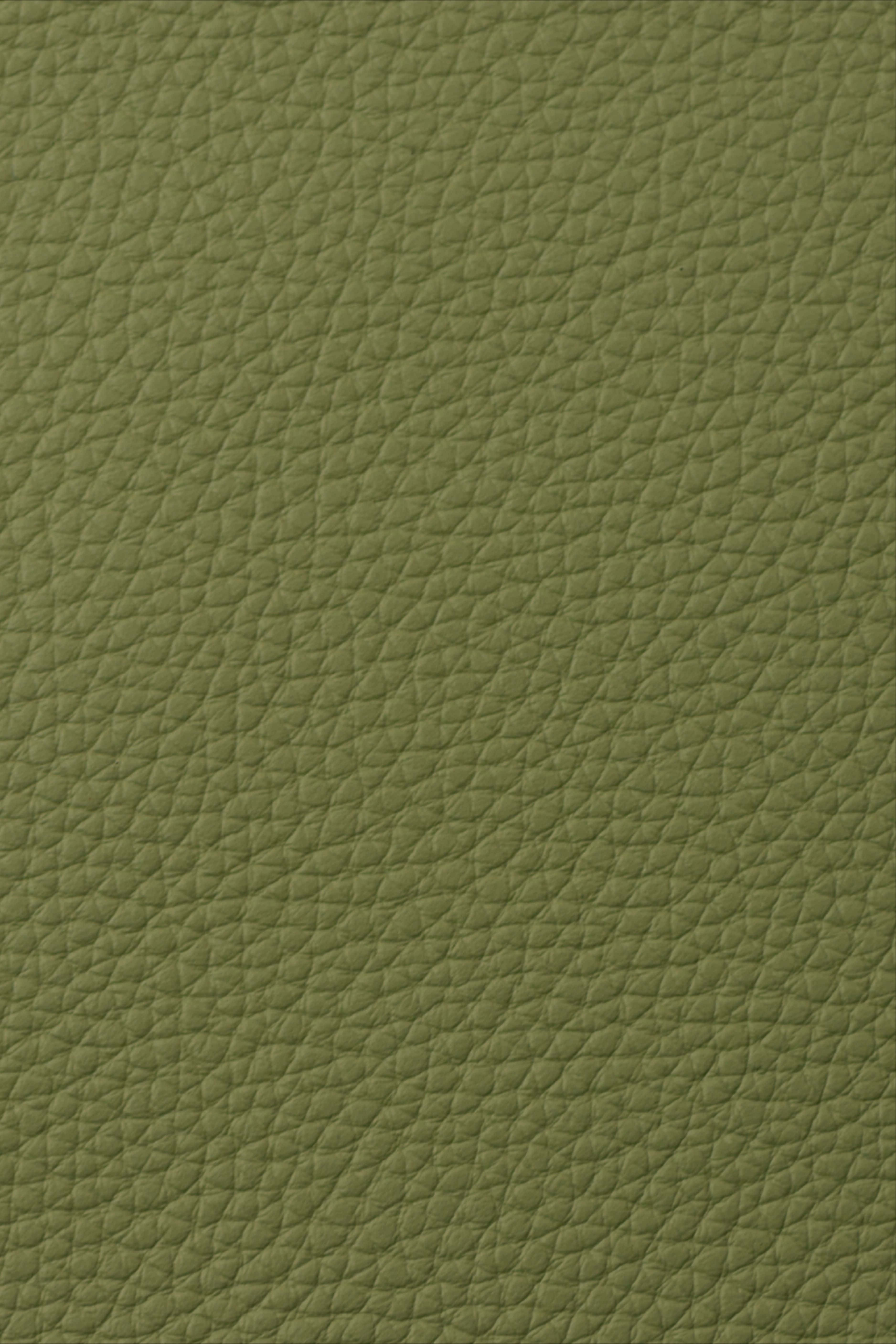 texture 桌布 壁紙 — 橄欖綠色紋理皮革的特寫，表面具有一致的顆粒紋理。