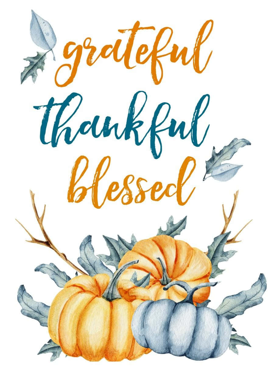 Fall Thanksgiving 桌布 壁紙 — 水彩秋季南瓜和樹葉框架，以溫暖的橙色和藍綠色呈現感恩祝福的文字。