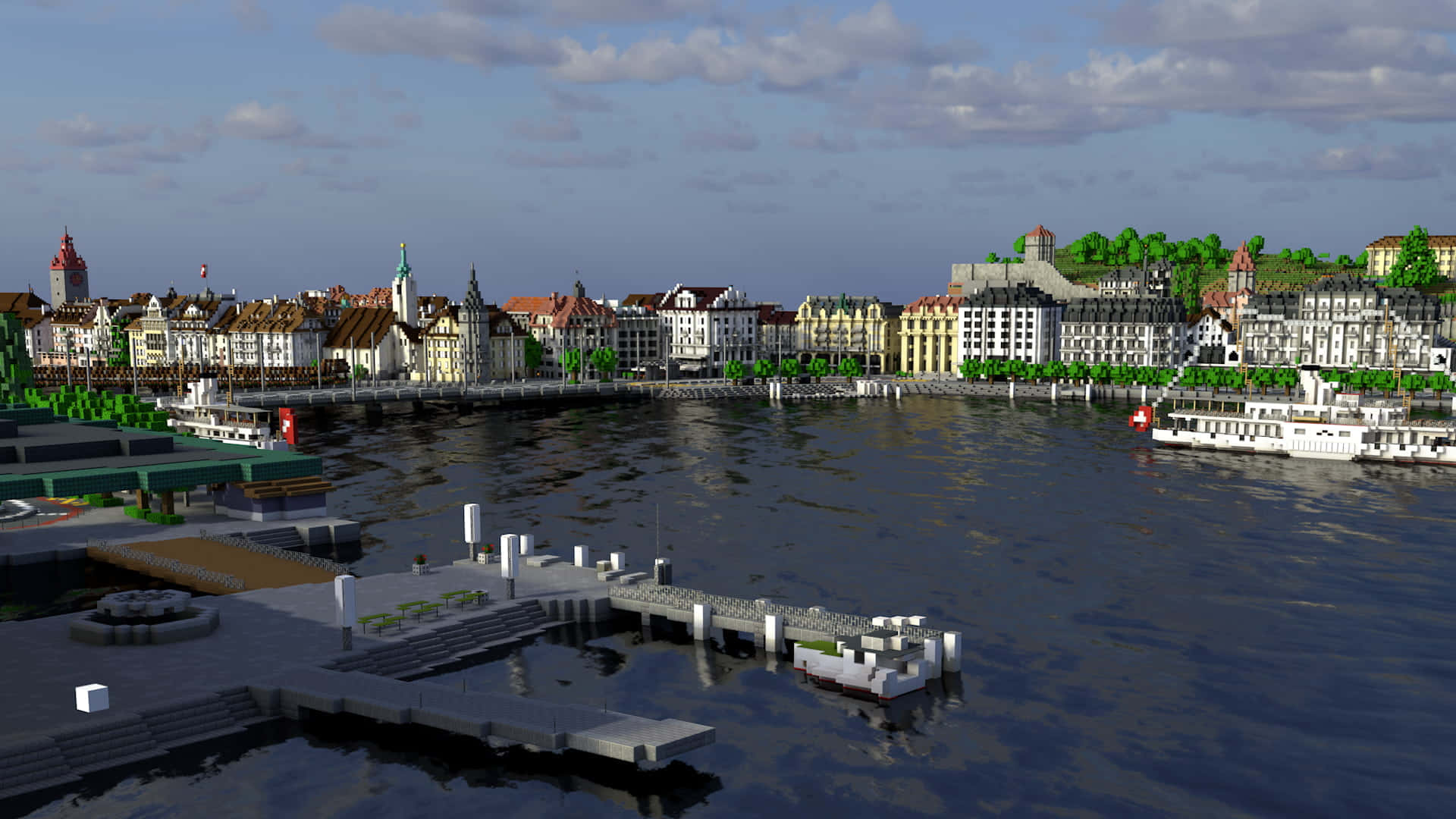 Minecraft City 桌布 壁紙 — 沿著河流的詳細3D渲染城市景觀，包含歷史建築、船隻和碼頭，天空部分多雲。