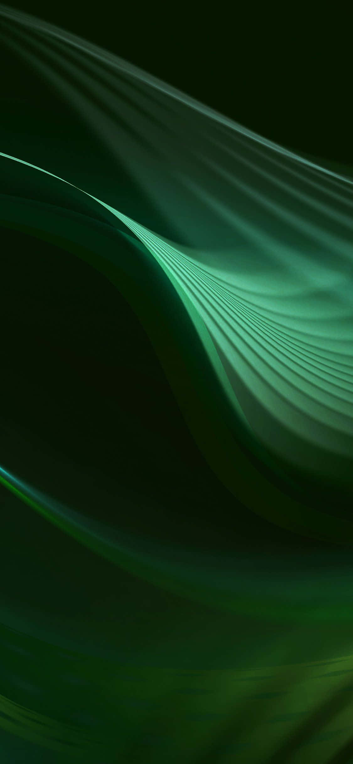 桌布 壁紙 — 流動的翠綠色抽象波浪在深色背景上優雅彎曲，帶有柔和發光的高光。