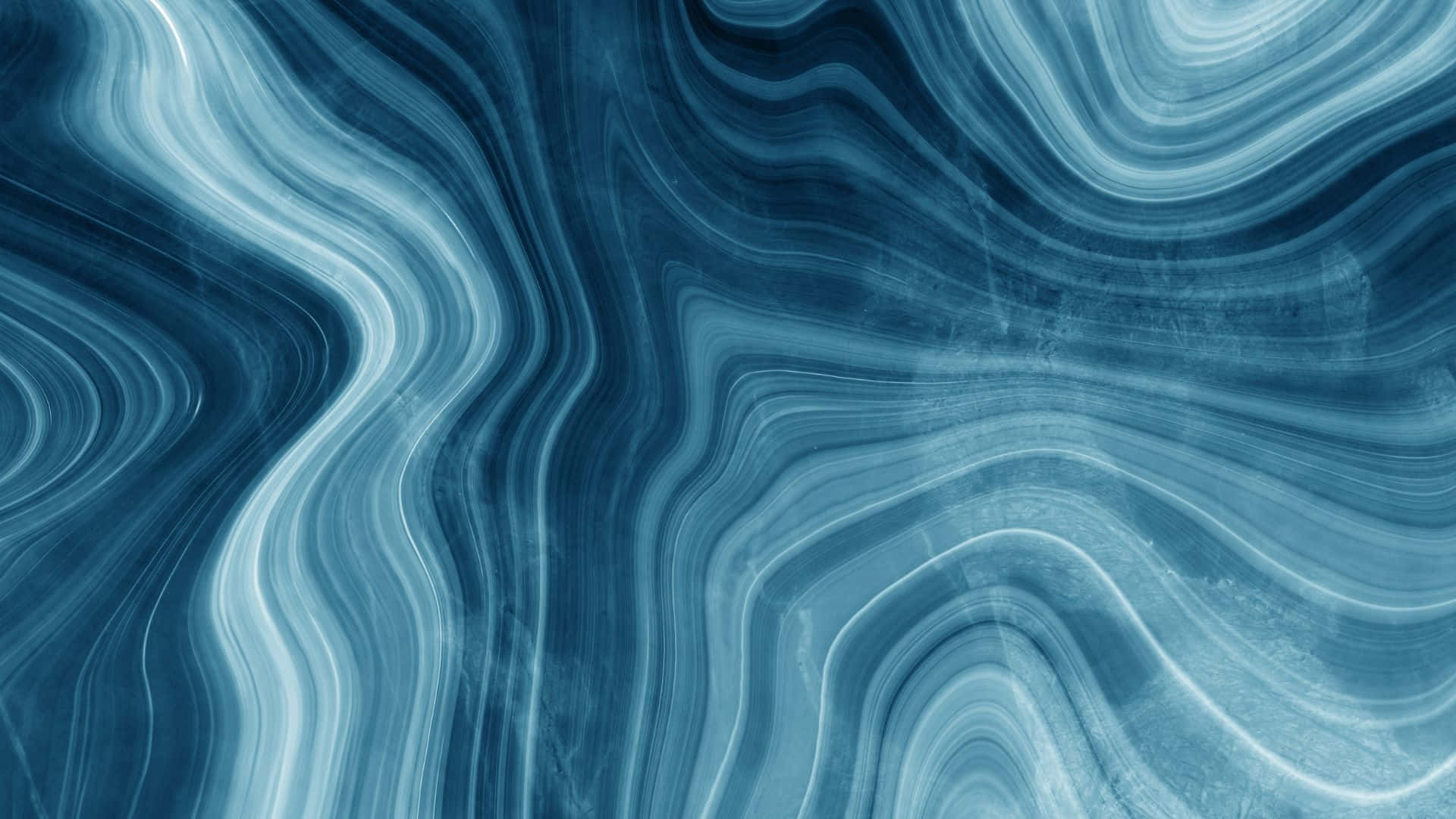 1920x1080 Marble 桌布 壁紙 — 流動的藍白漩渦模仿天然大理石或液體運動，構成寧靜的抽象構圖。