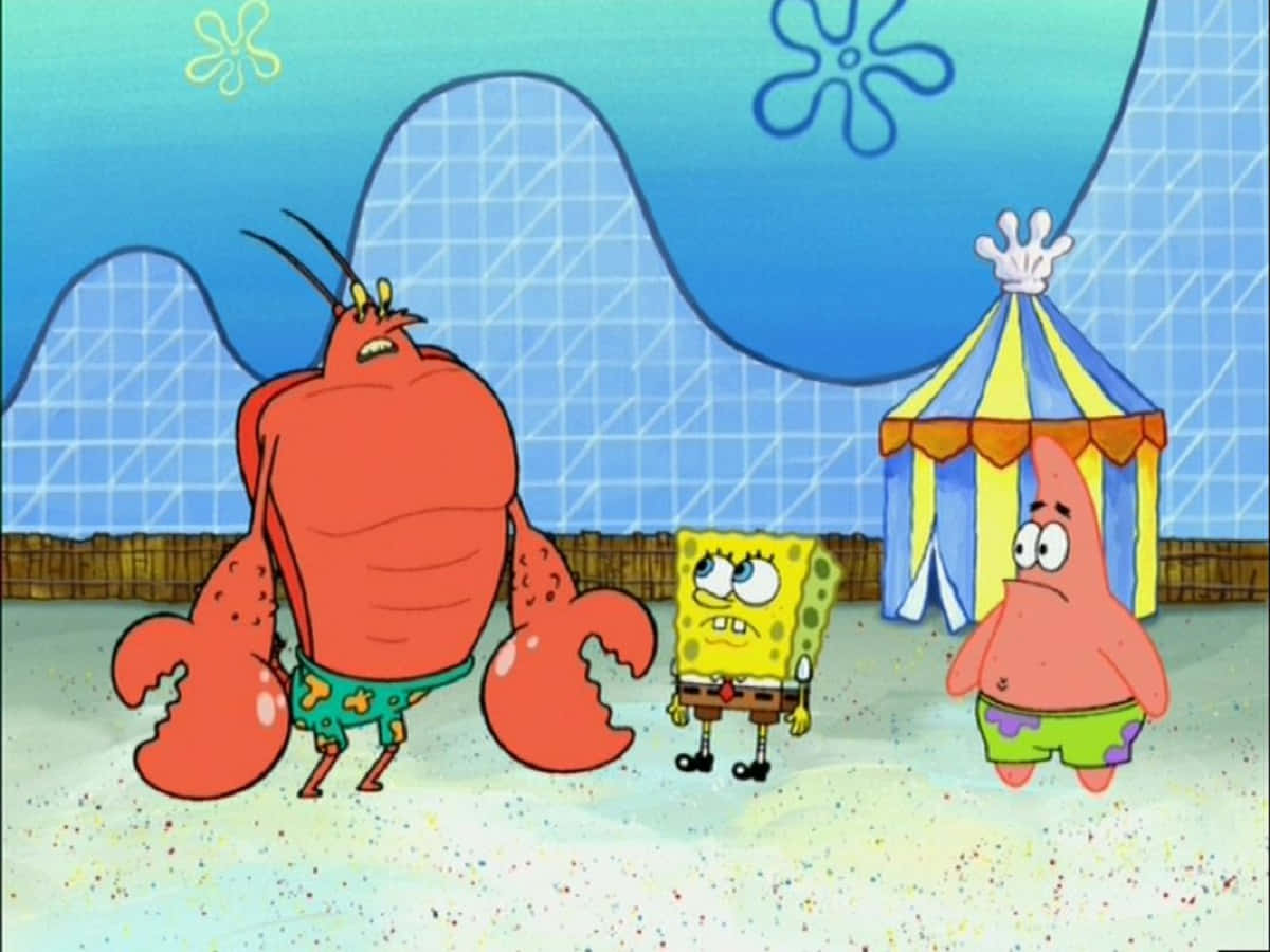 Larry The Lobster 桌布 壁紙 — 海綿寶寶、派大星和蟹老闆站在沙質海底，靠近一條紋帳篷，藍色波浪狀天空中有水母輪廓。