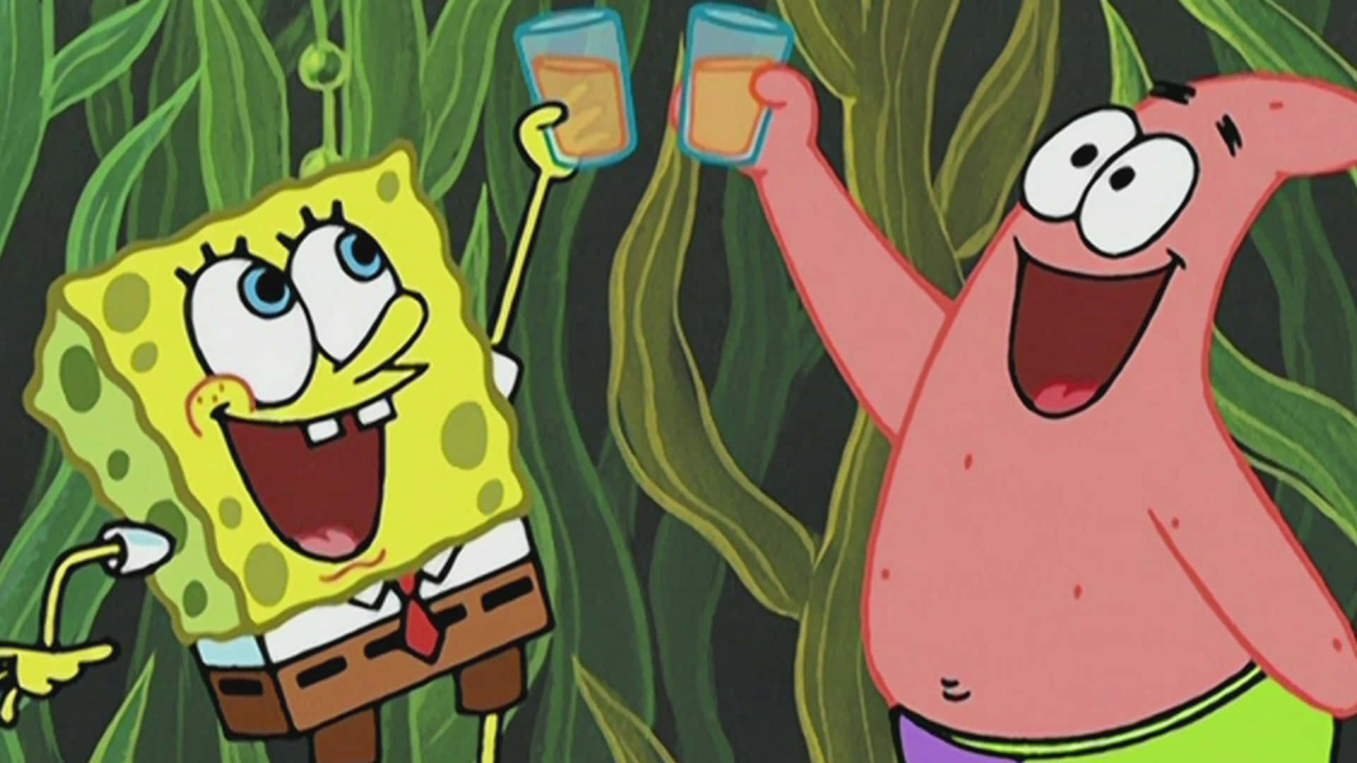 Spongebob Zoom 桌布 壁紙 — 海綿寶寶和派大星在水下的綠色海草中開心地用橙色飲料乾杯。