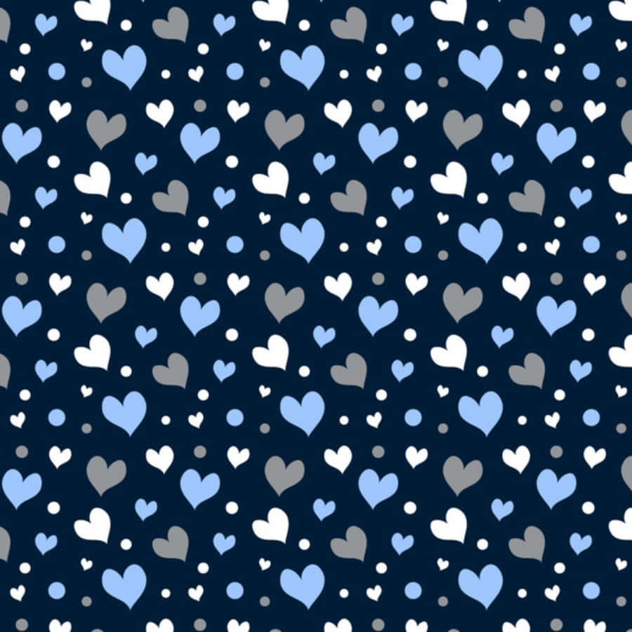Heart Pattern 桌布 壁紙 — 海軍藍背景上佈滿淺藍色、白色和灰色的心形和圓點，形成俏皮的重複圖案。