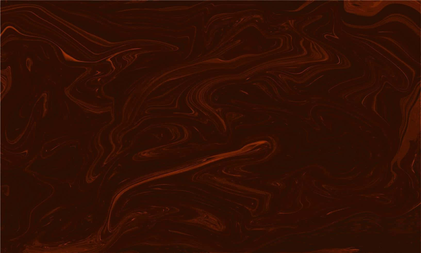 Best Marble 桌布 壁紙 — 深棕色和發光琥珀色調的豐富漩渦圖案，像熔融液體般在表面流動。