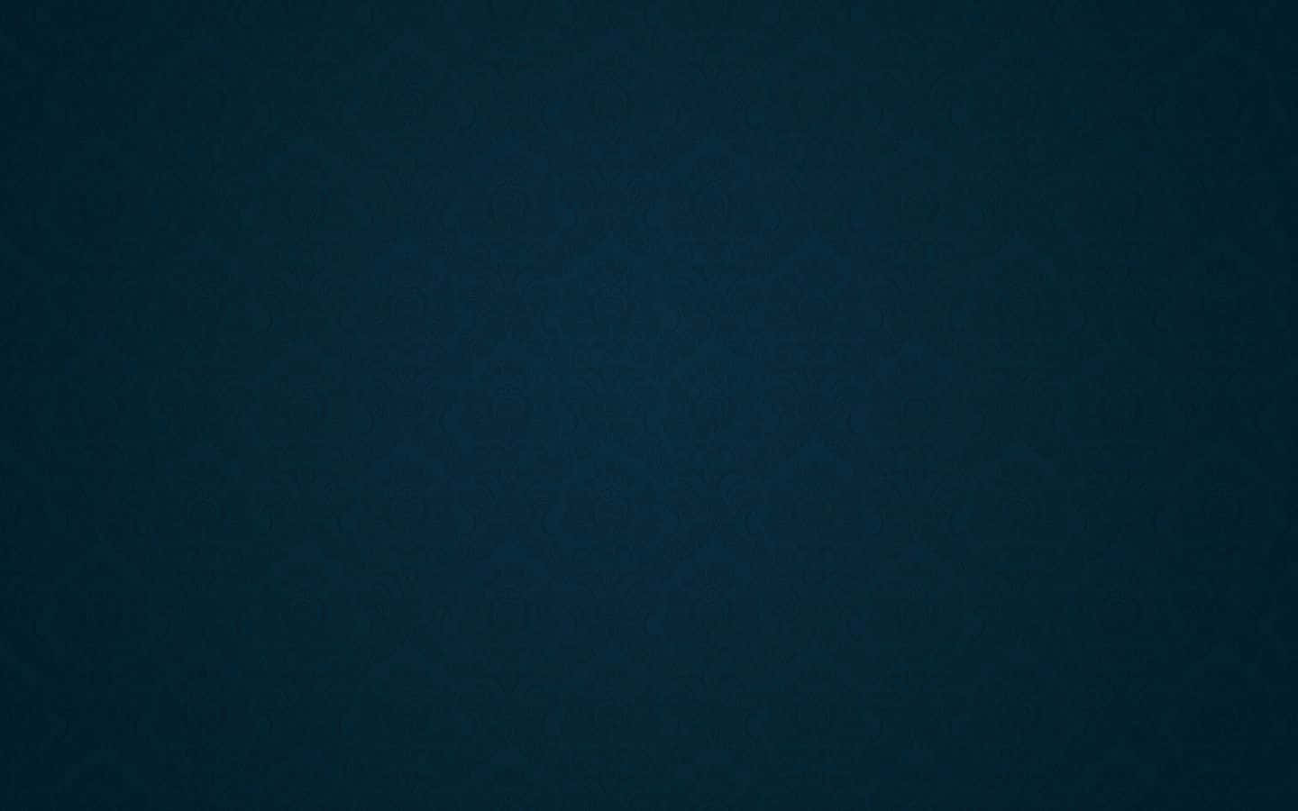Aesthetic One Color 桌布 壁紙 — 深海軍藍色壁紙，帶有略淺色調的微妙重複大馬士革圖案。