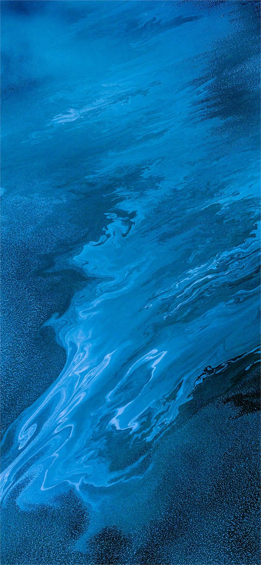 抽象藍色流體藝術，帶有漩渦圖案和紋理波浪。