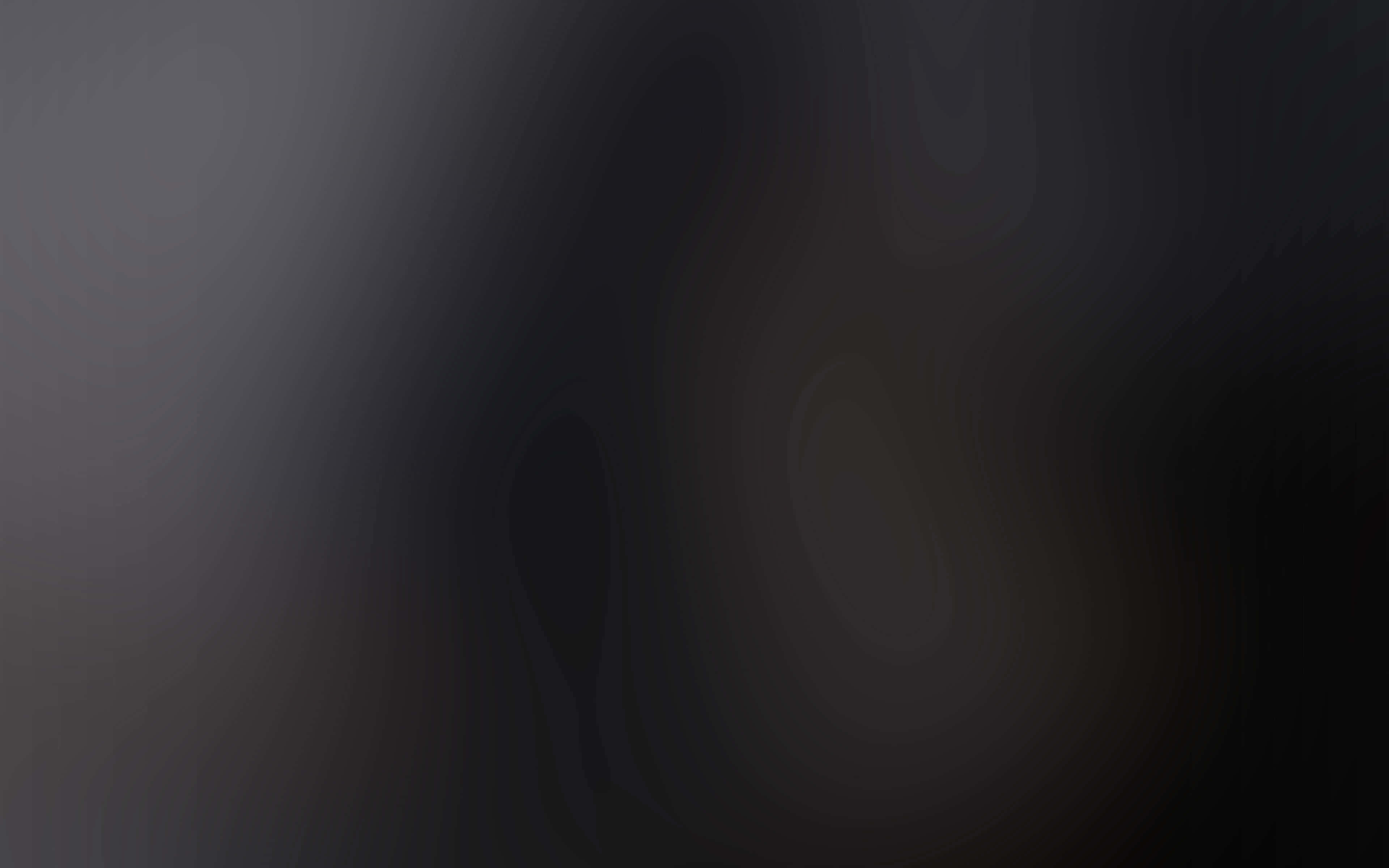 Black Blur 桌布 壁紙 — 深炭灰色和深黑色的極簡抽象漸變，帶有柔和流暢的曲線。