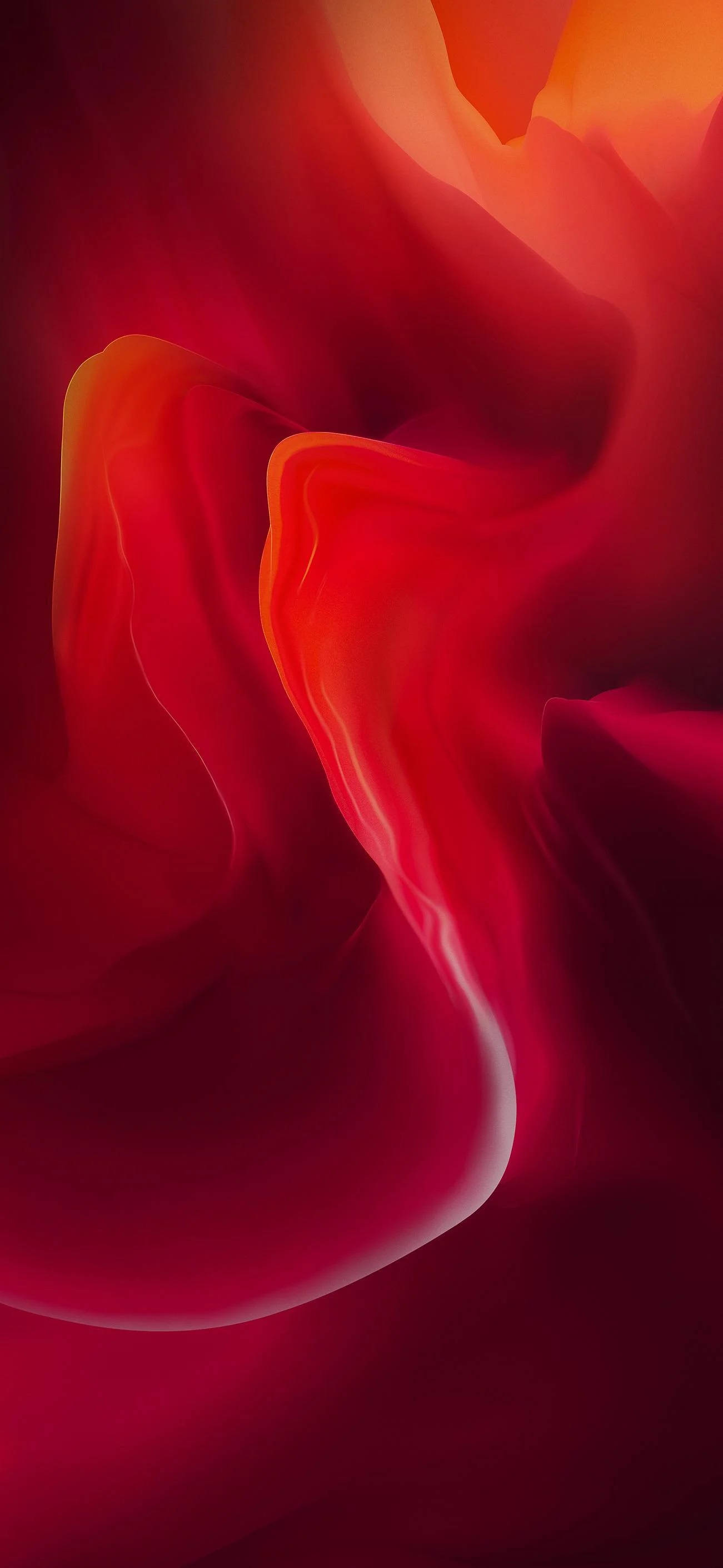 紅色 iPhone 桌布 壁紙 — 深紅和橙色的鮮豔抽象漩渦像熔融液體般流動，構成動態數位藝術作品。
