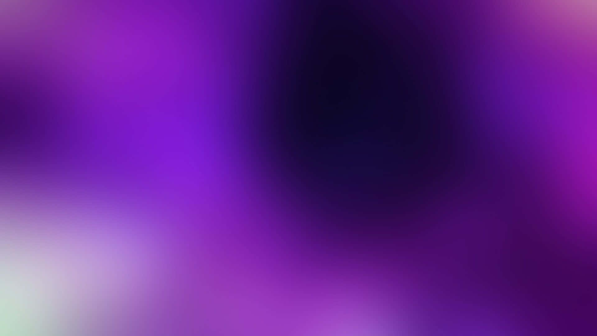 桌布 壁紙 — 深紫色和洋紅色的柔和漸層旋轉進入黑暗中心，營造出夢幻般的宇宙氛圍。