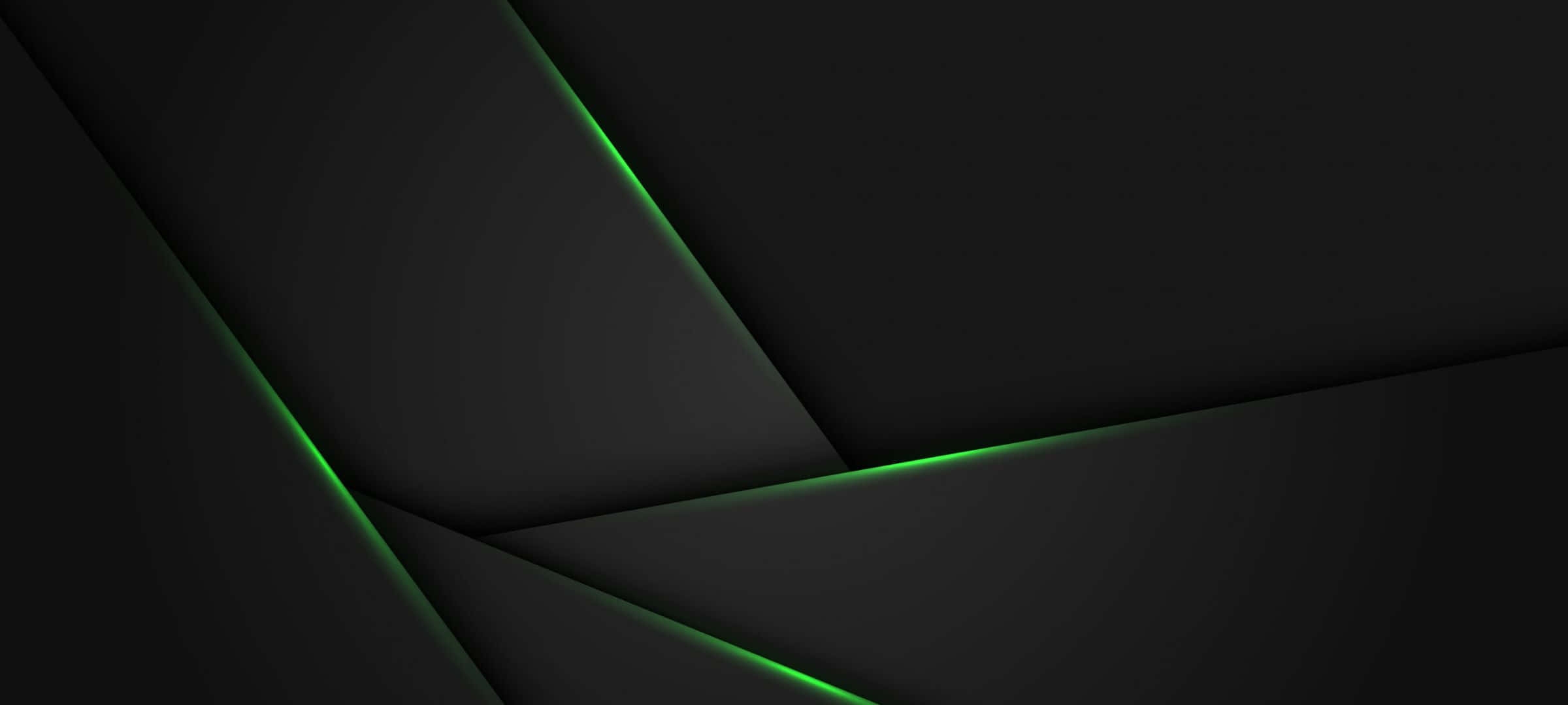 2400x1080 桌布 壁紙 — 深色幾何面板搭配發光綠色邊緣，營造出時尚的未來抽象構圖。