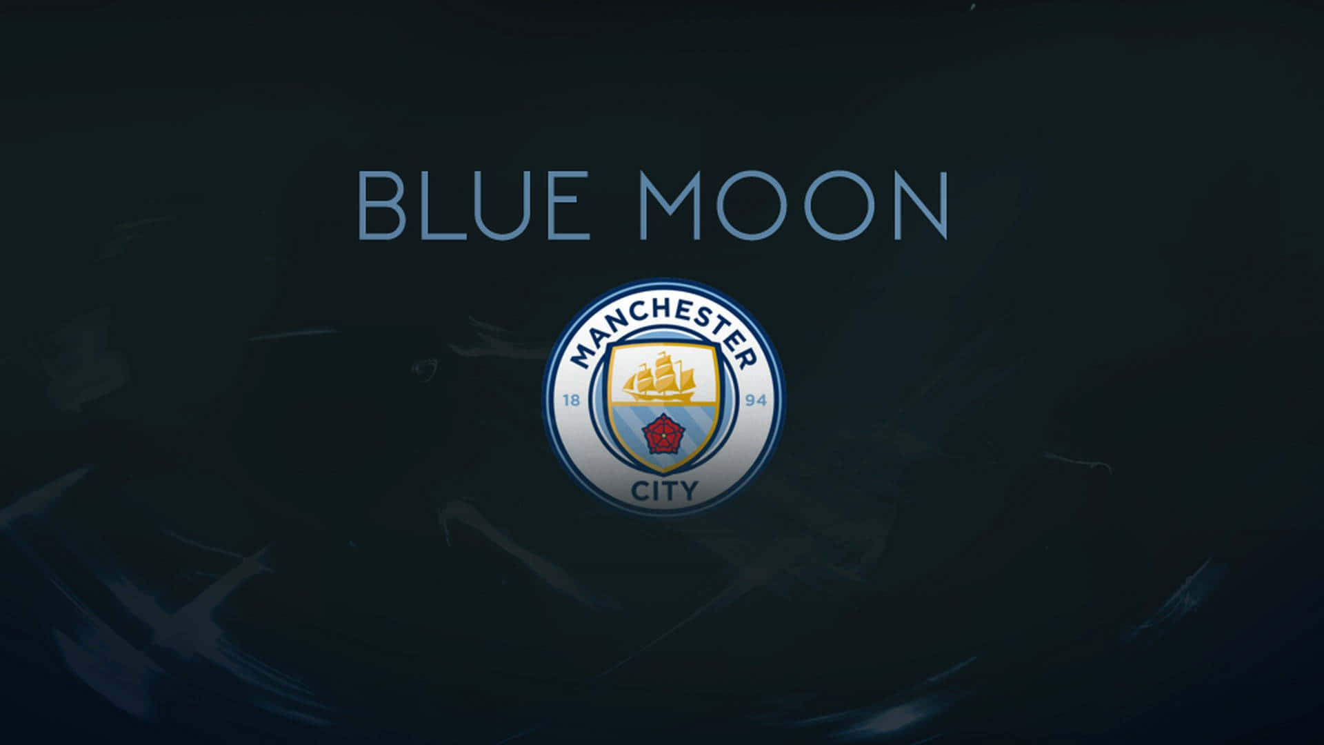 Manchester City iPhone 桌布 壁紙 — 深色背景，中央有發光藍色文字「blue moon」及曼徹斯特城隊徽。
