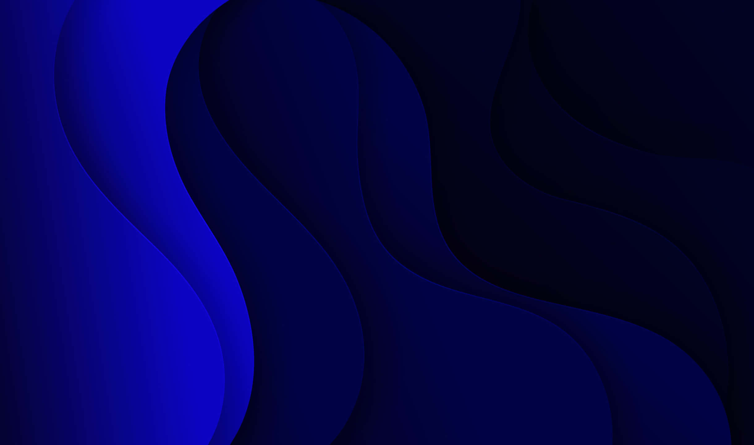 Blue Wave 桌布 壁紙 — 深藍色和海軍藍的流動抽象波浪營造出寧靜的數位漸變背景。
