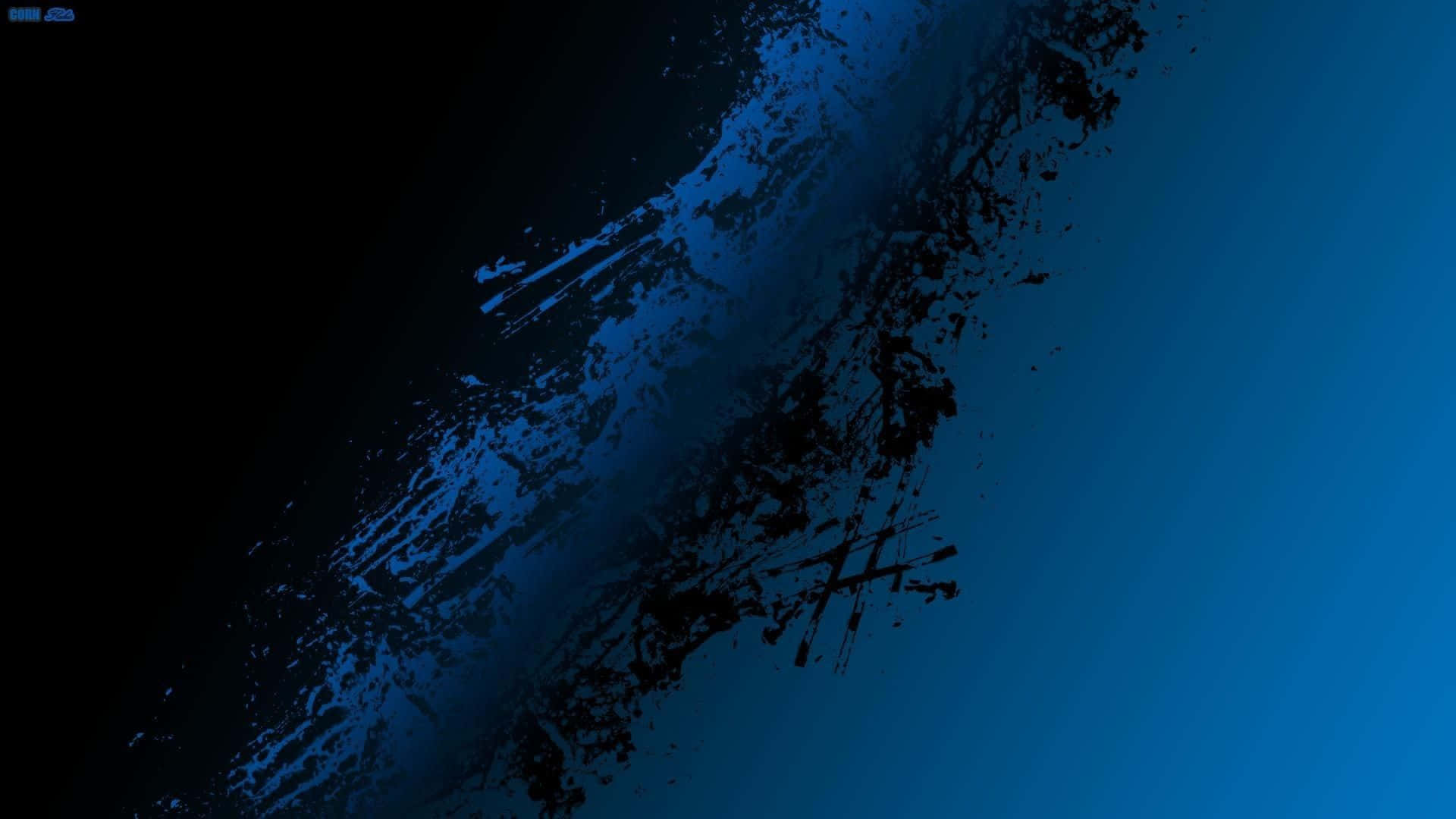 High Resolution Blue 桌布 壁紙 — 深藍色和黑色油漆條紋在漸變背景上形成動態的對角線飛濺效果。