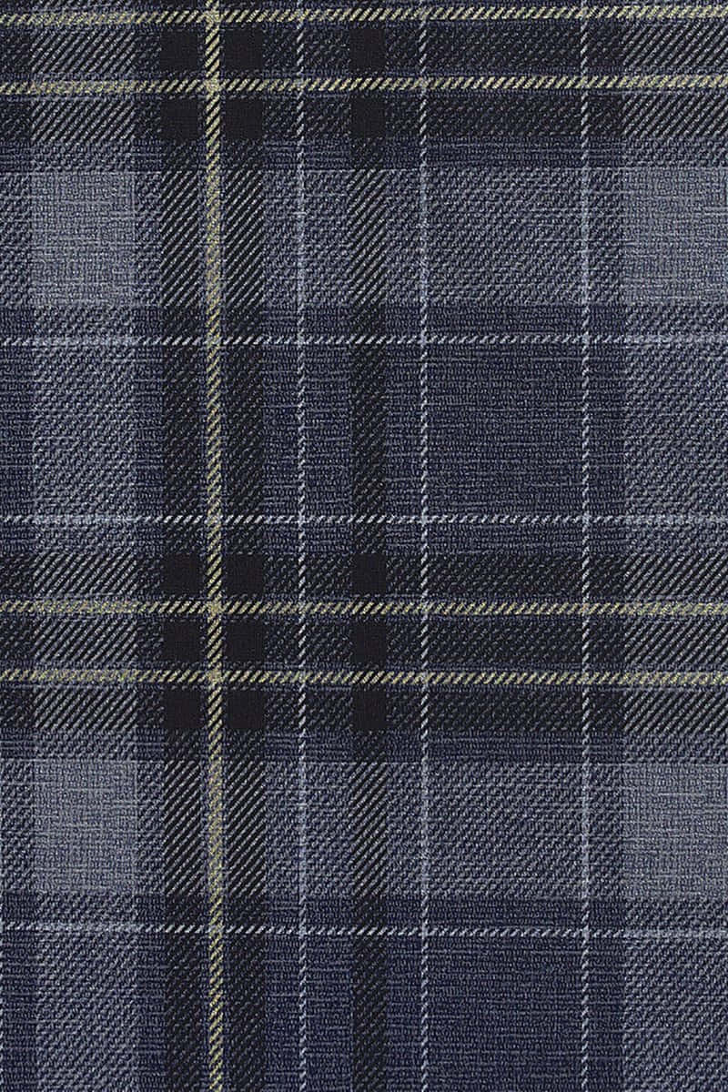Plaid 桌布 壁紙 — 深藍色格子布料的特寫，帶有細小的米色和白色交叉線條，顯示編織紋理。